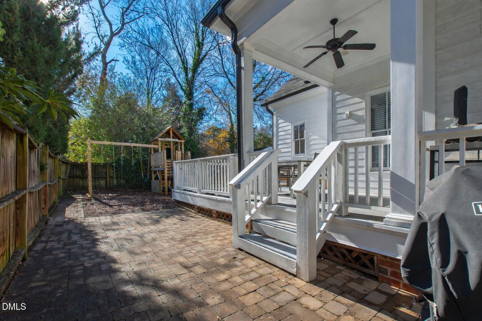 2615 Davis Street Property Photo 59