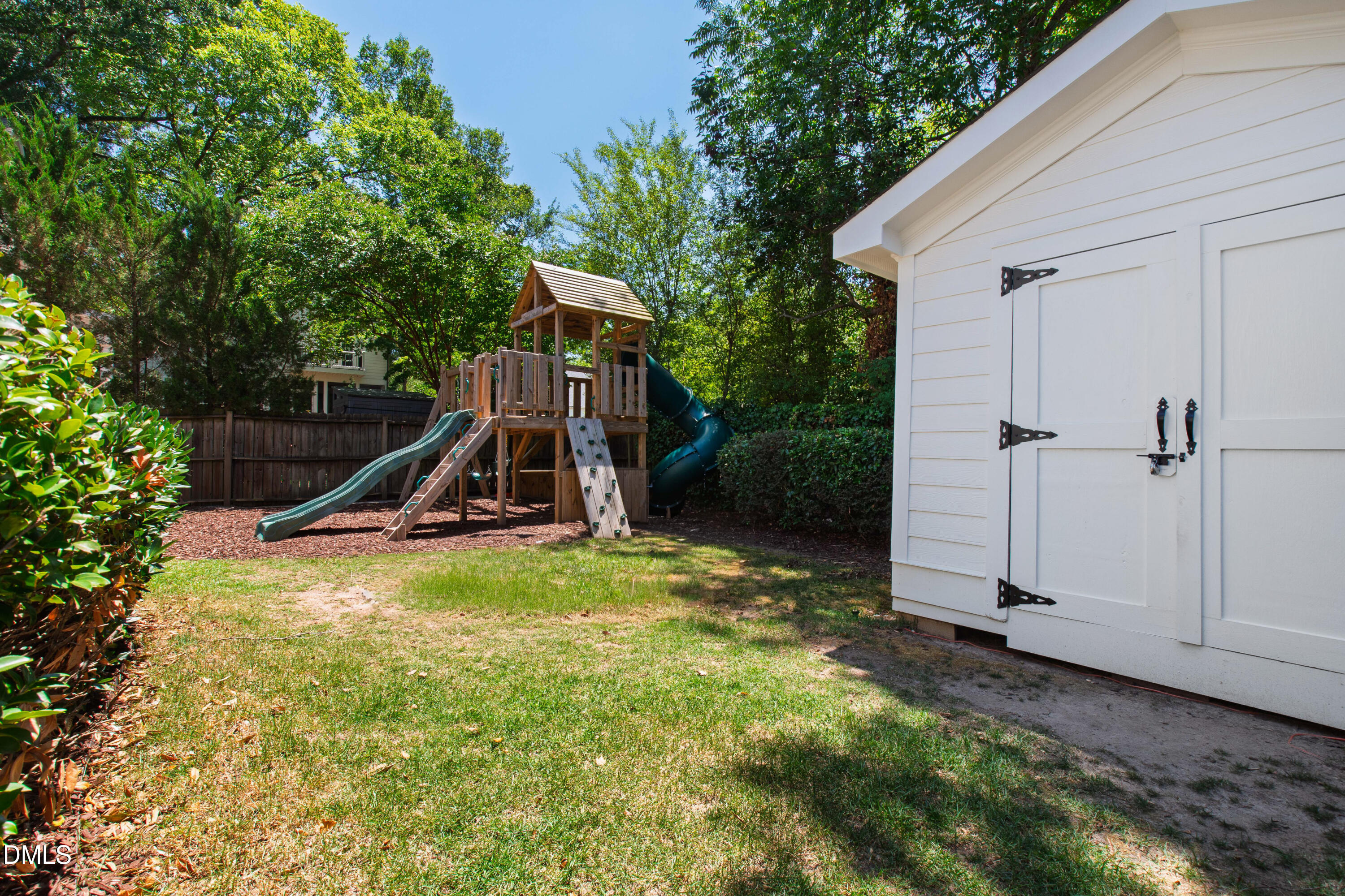 2615 Davis Street Property Photo 66