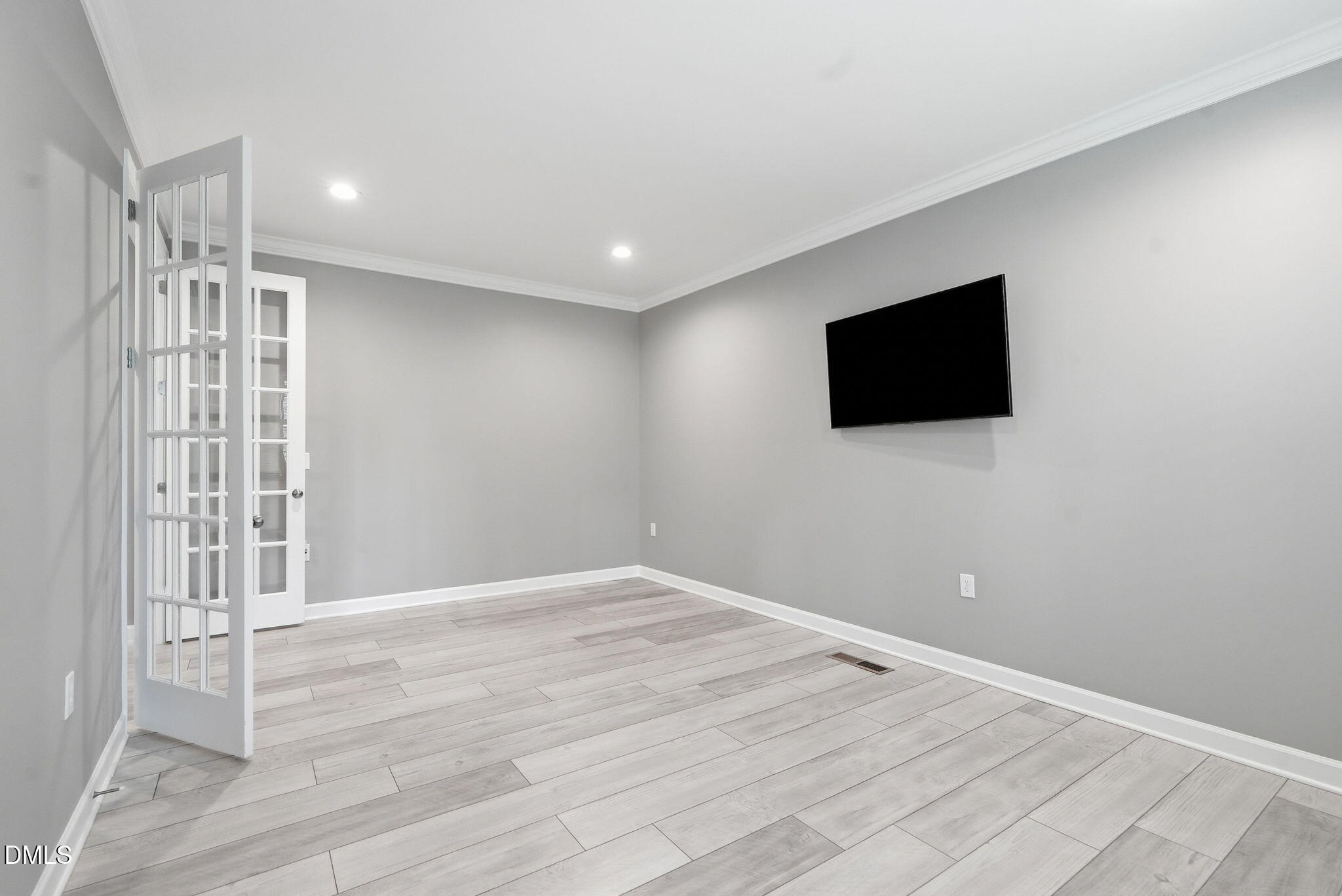 297 Bonaventure Drive Property Photo 31