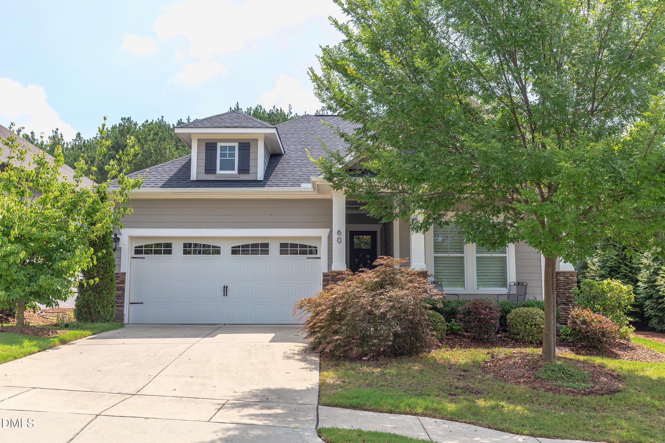 60 Middleton Place Property Photo 1