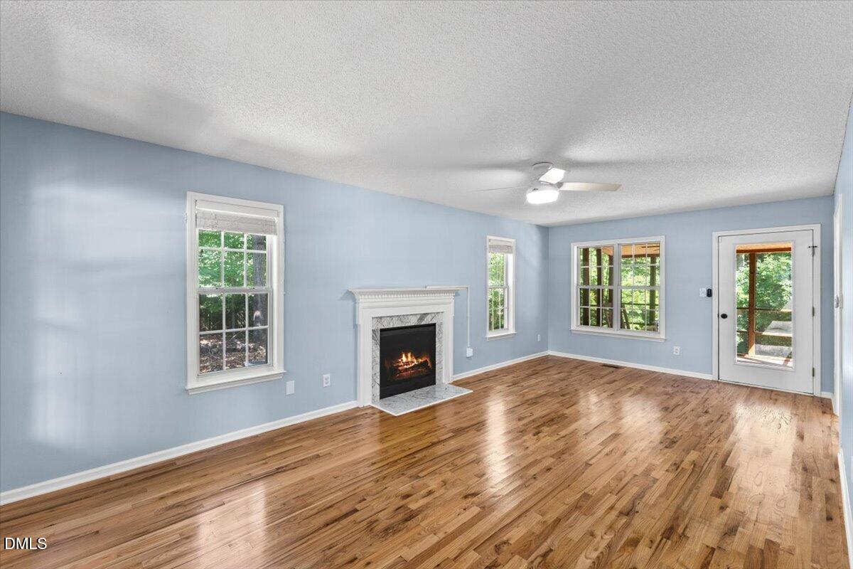 3124 Eric Street Property Photo 5