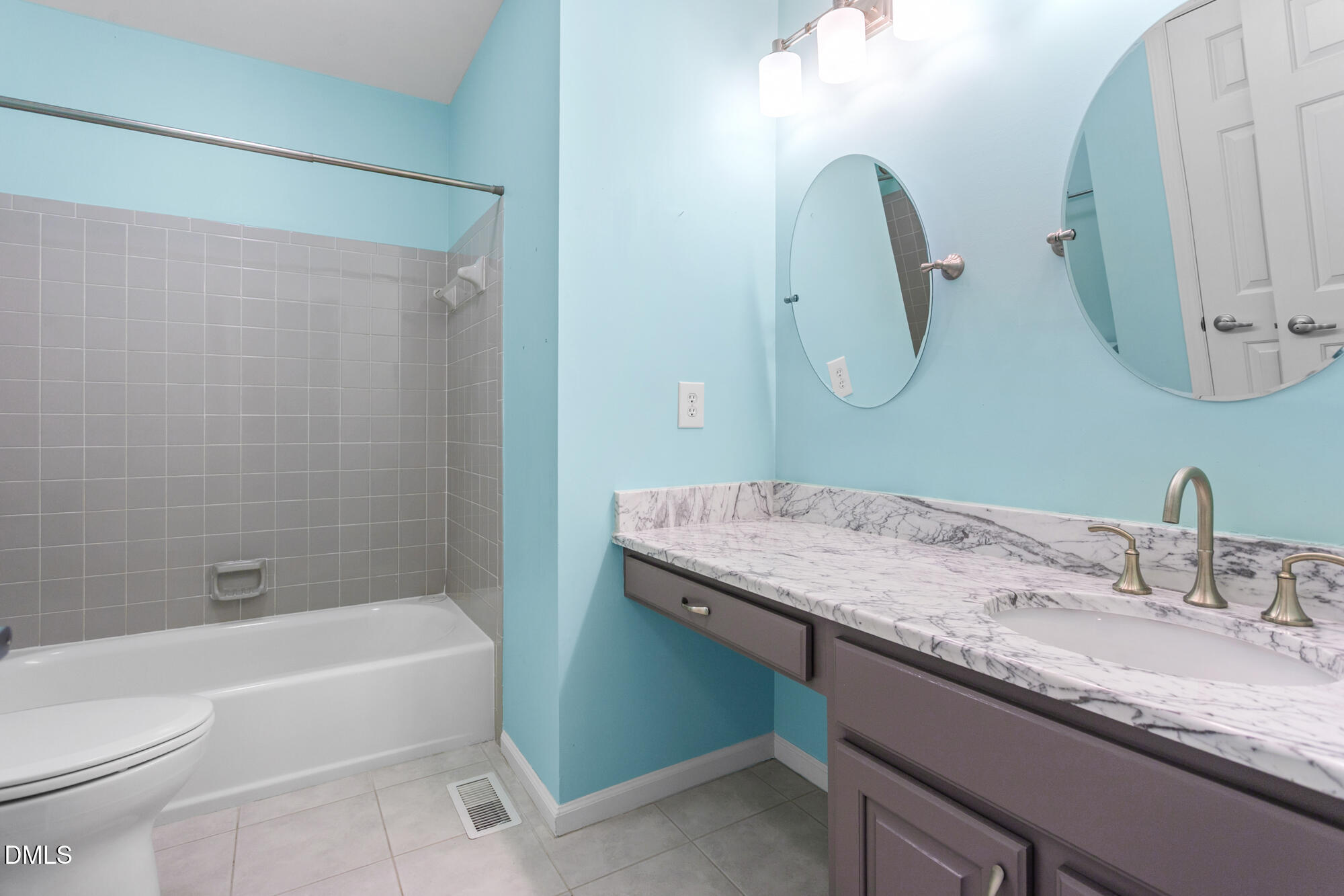 207 Windhover Drive Property Photo 32