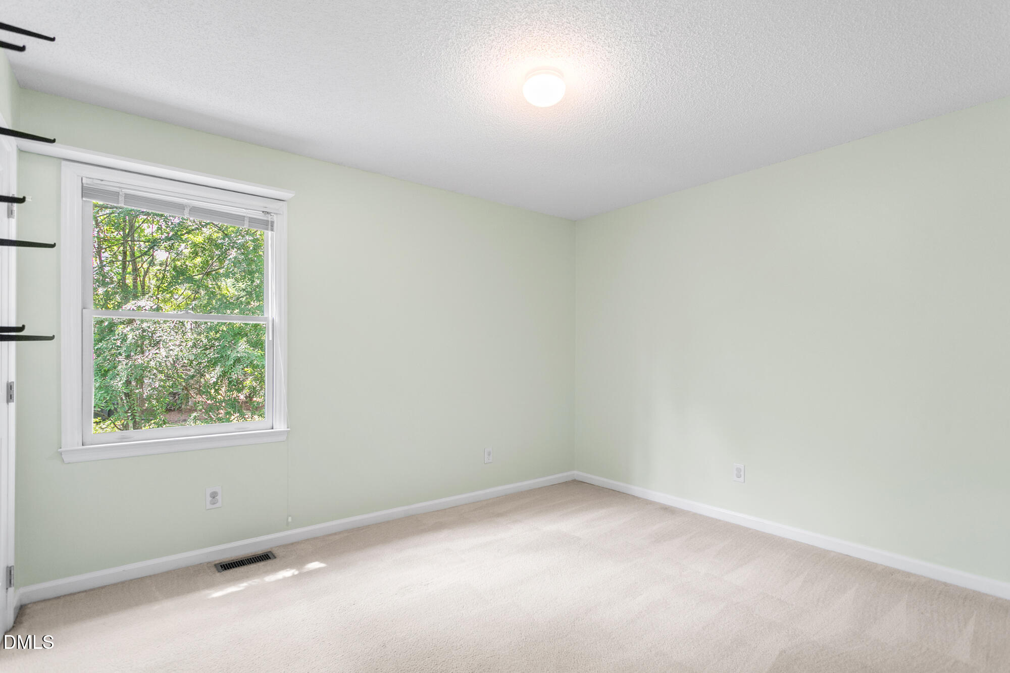207 Windhover Drive Property Photo 33