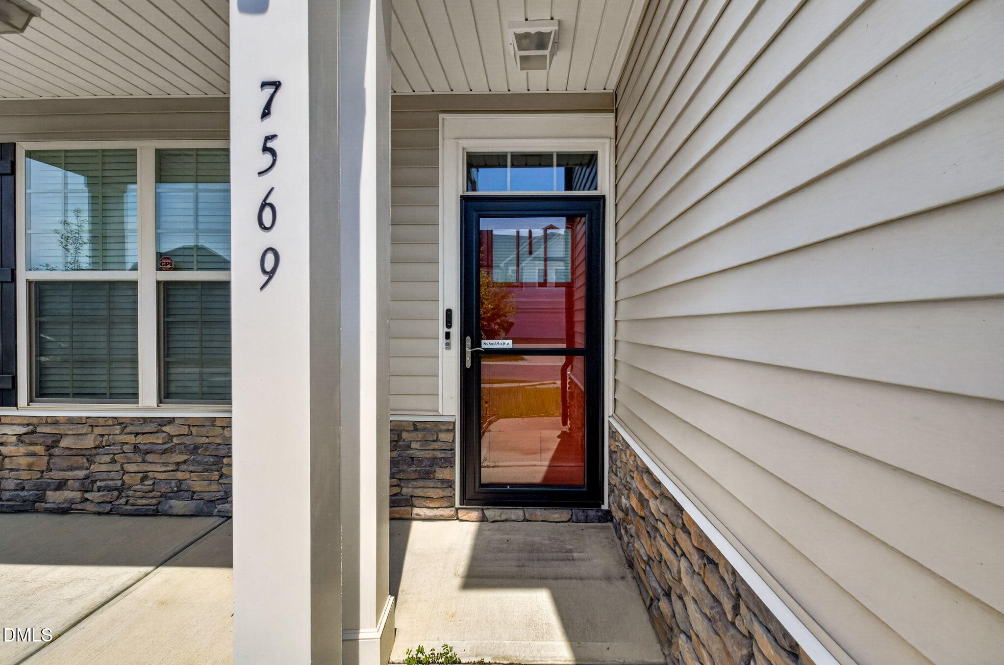 7569 Oakberry Drive Property Photo 3