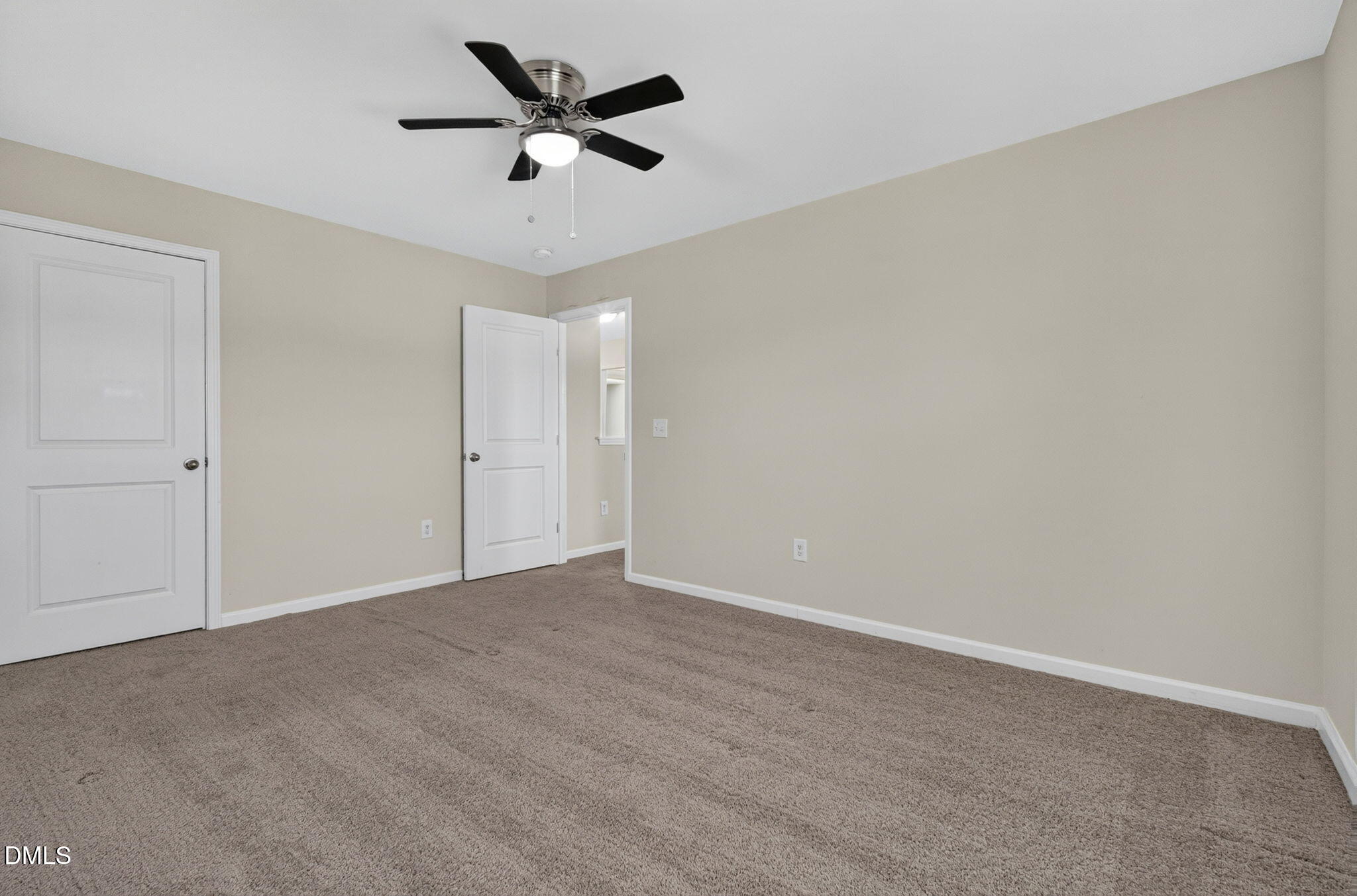 7569 Oakberry Drive Property Photo 23
