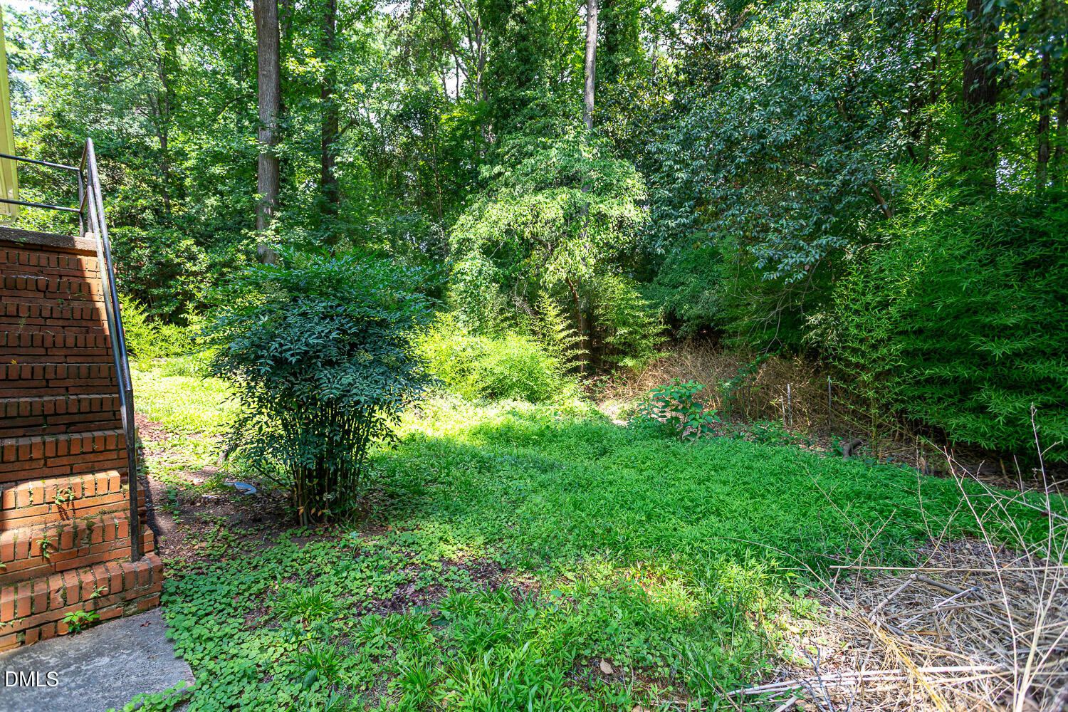 2602 Wade Avenue Property Photo 6
