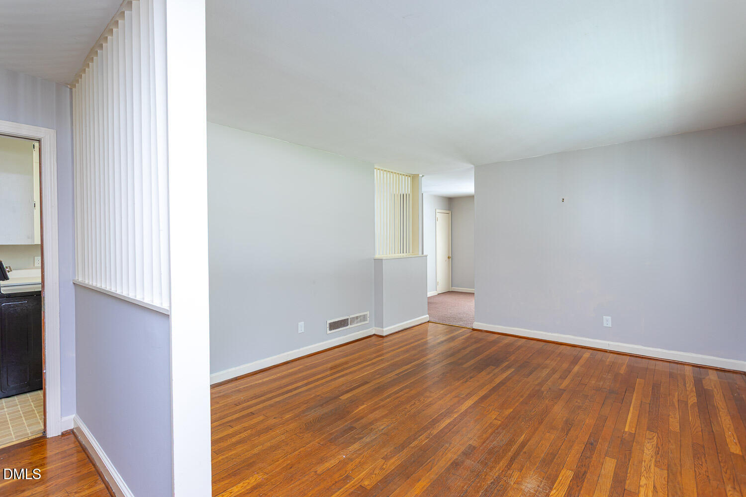 2602 Wade Avenue Property Photo 8