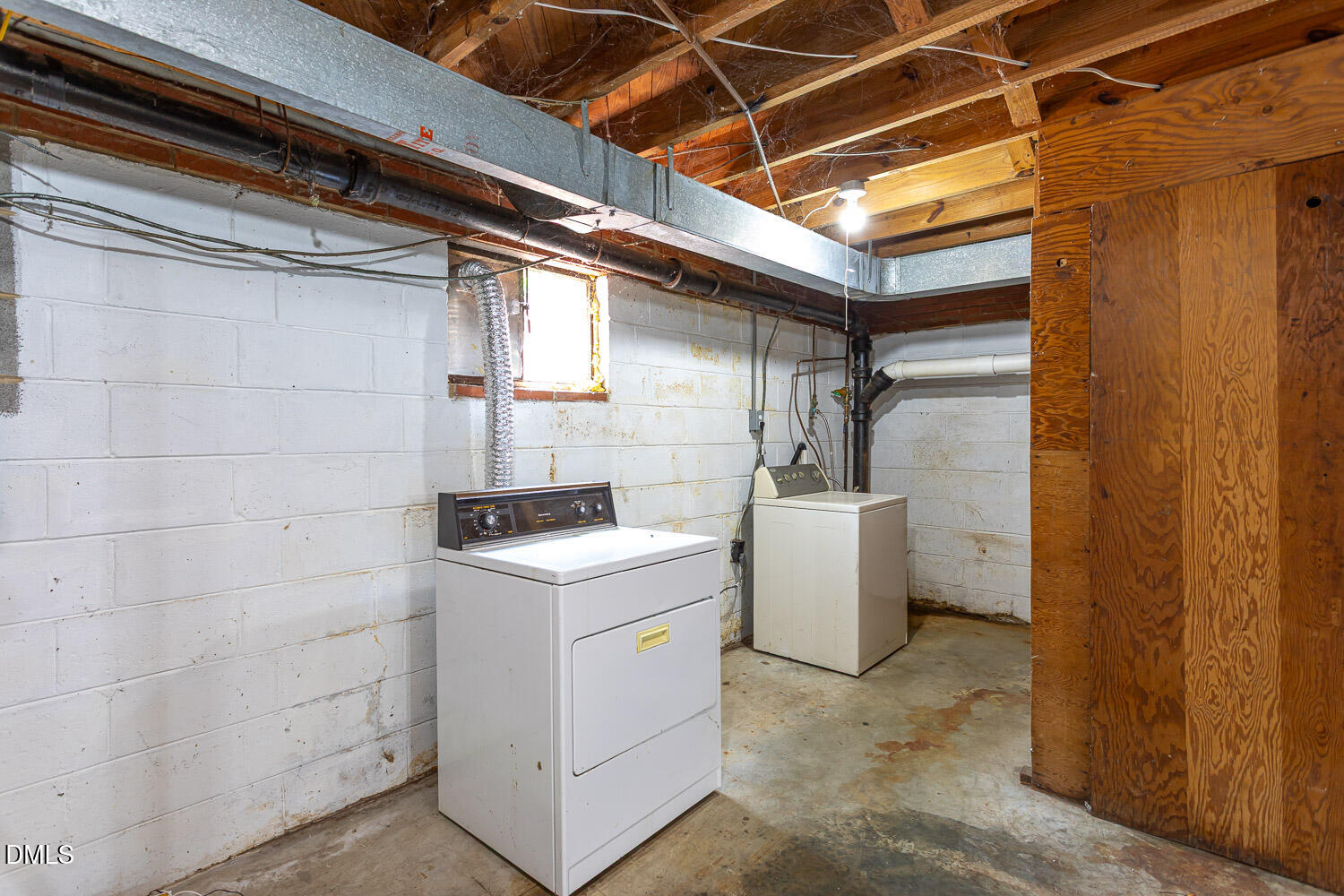 2602 Wade Avenue Property Photo 25