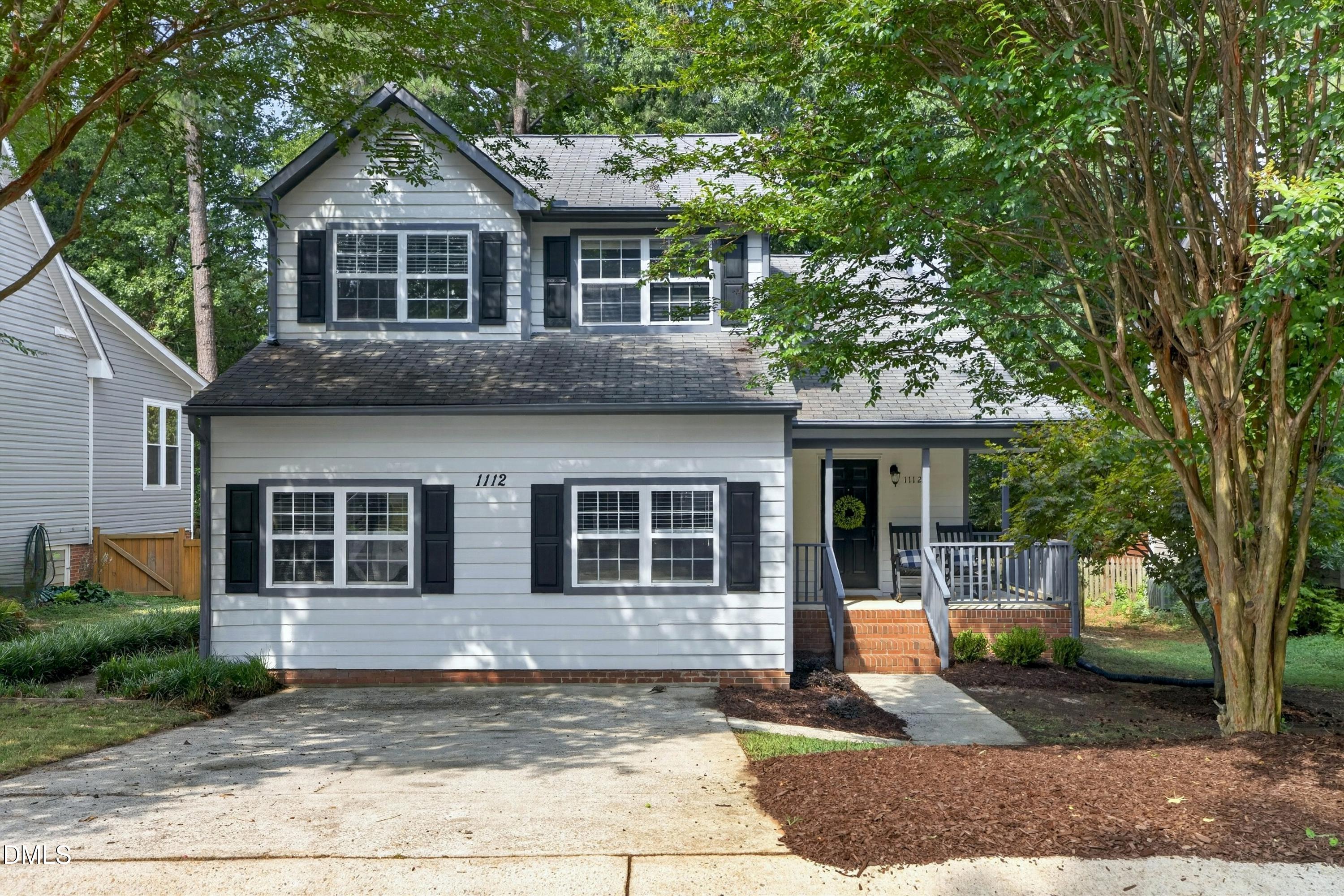 1112 Stoneferry Lane Property Photo 1
