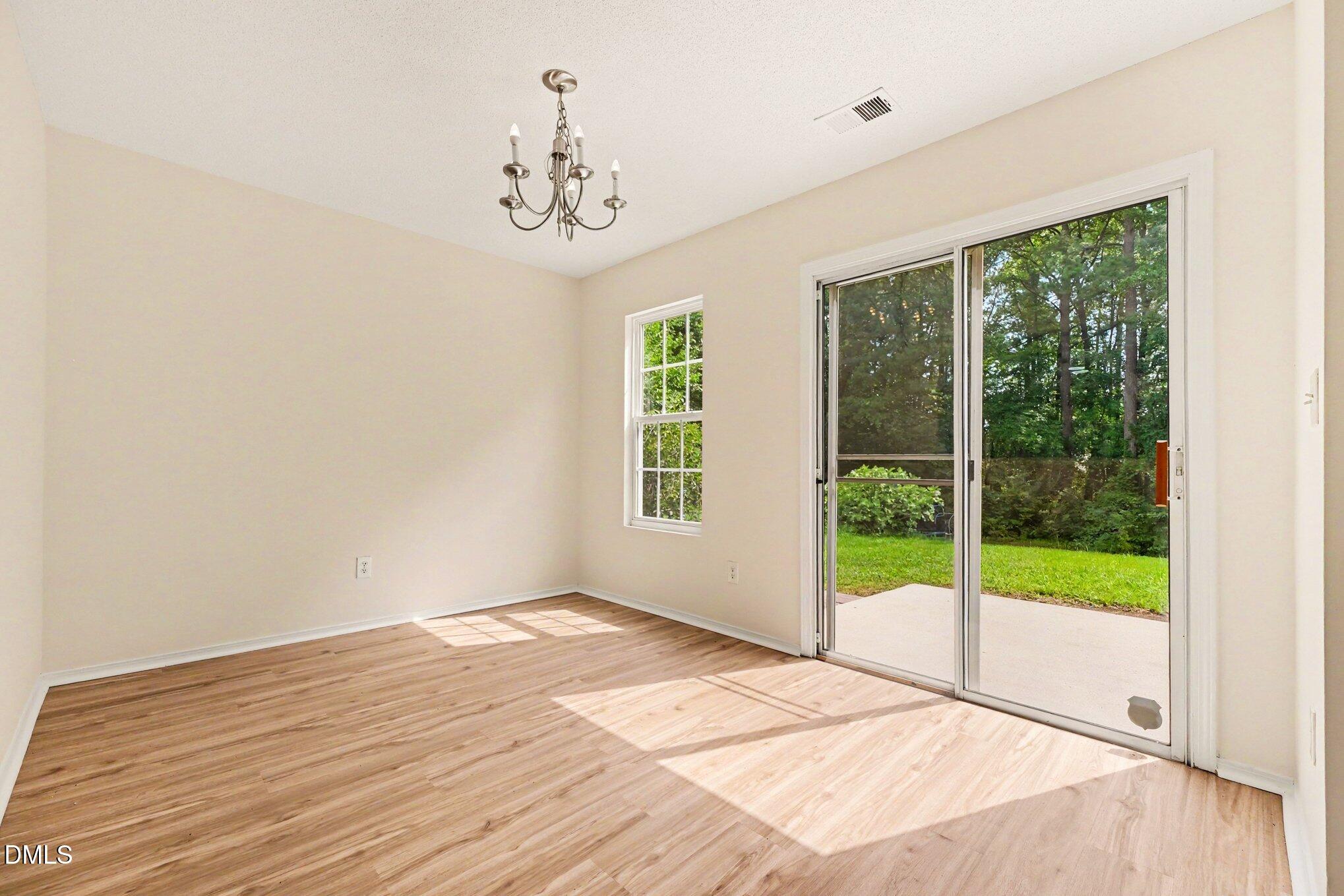 2709 Thoreau Drive Property Photo 9