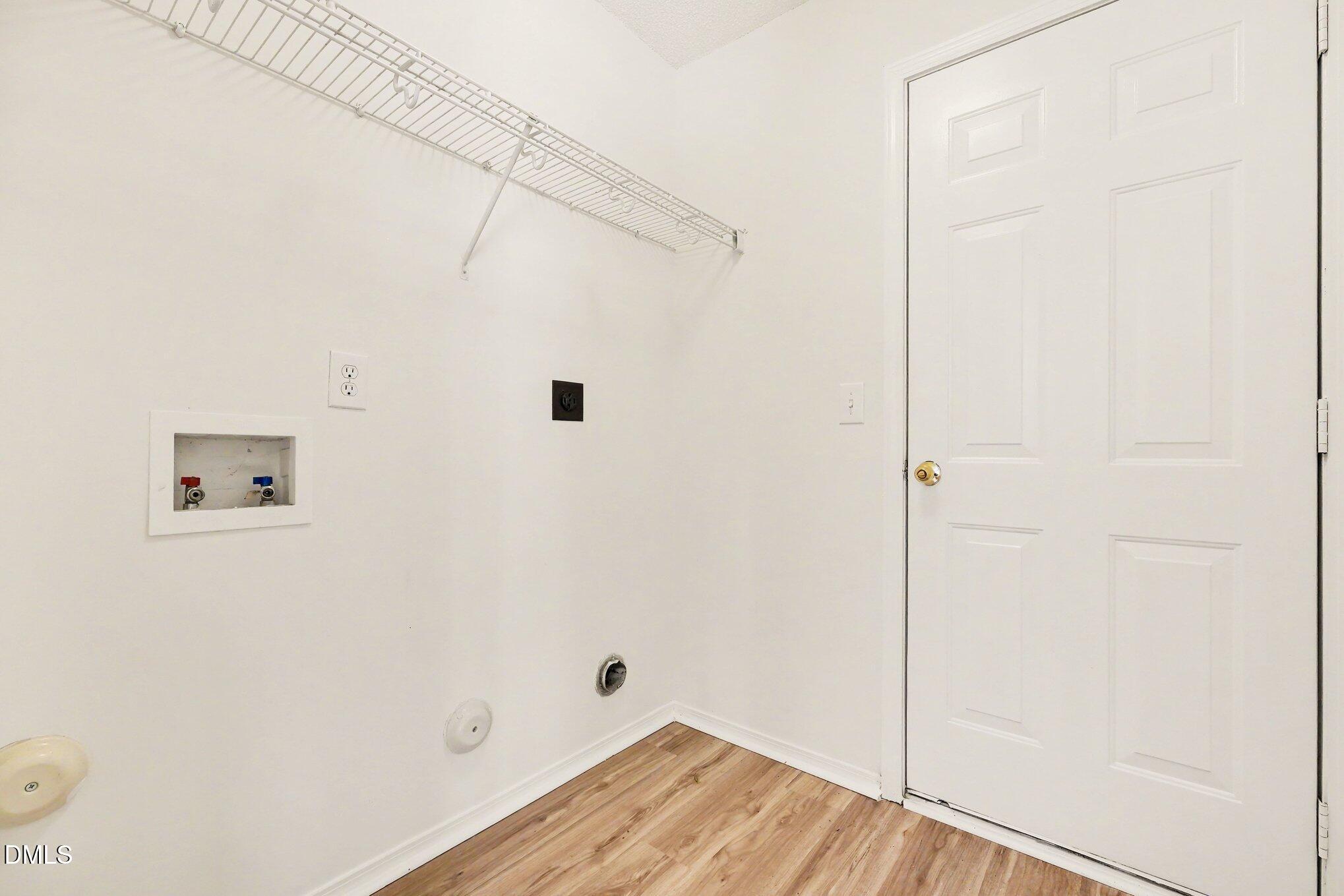 2709 Thoreau Drive Property Photo 14