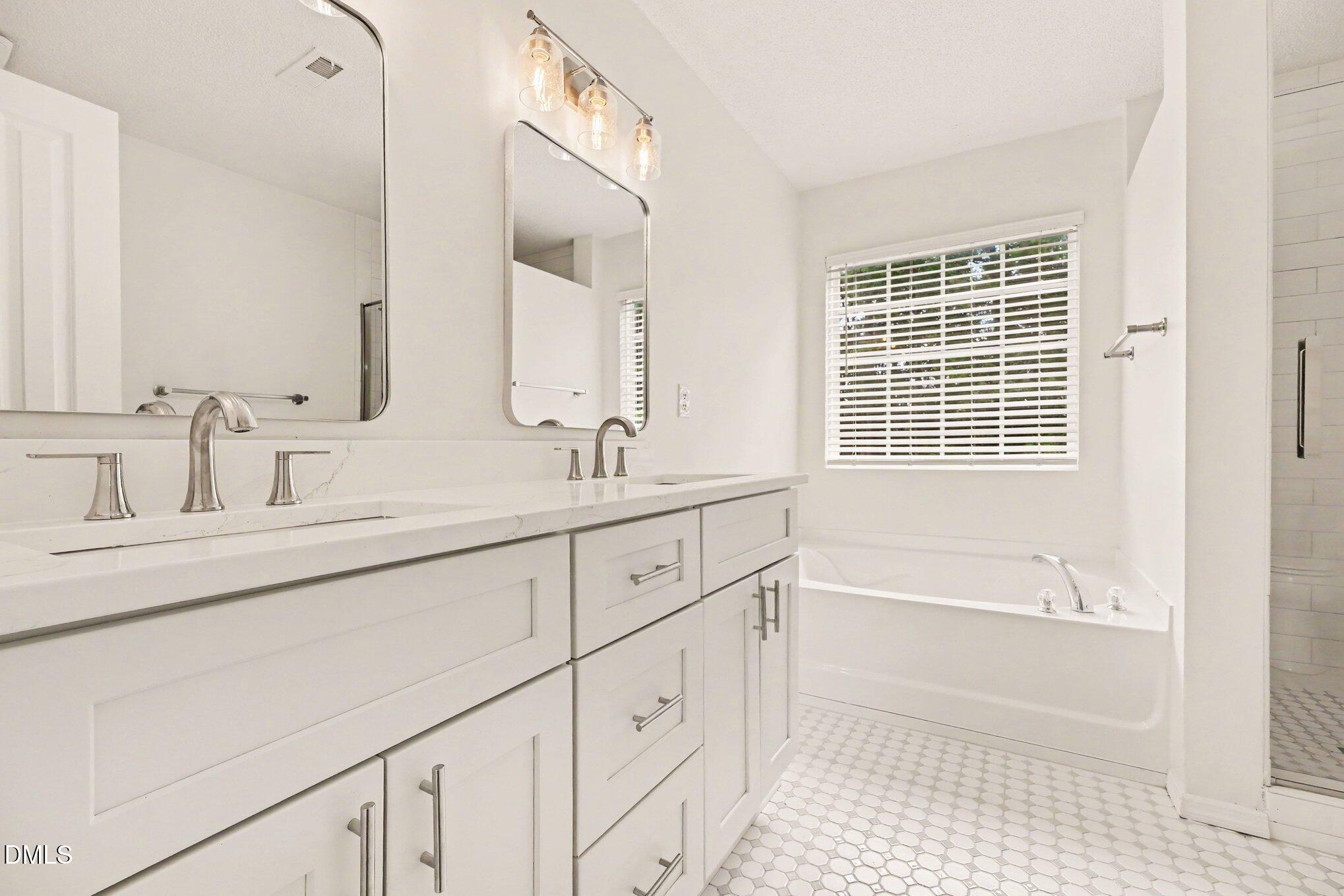 2709 Thoreau Drive Property Photo 17