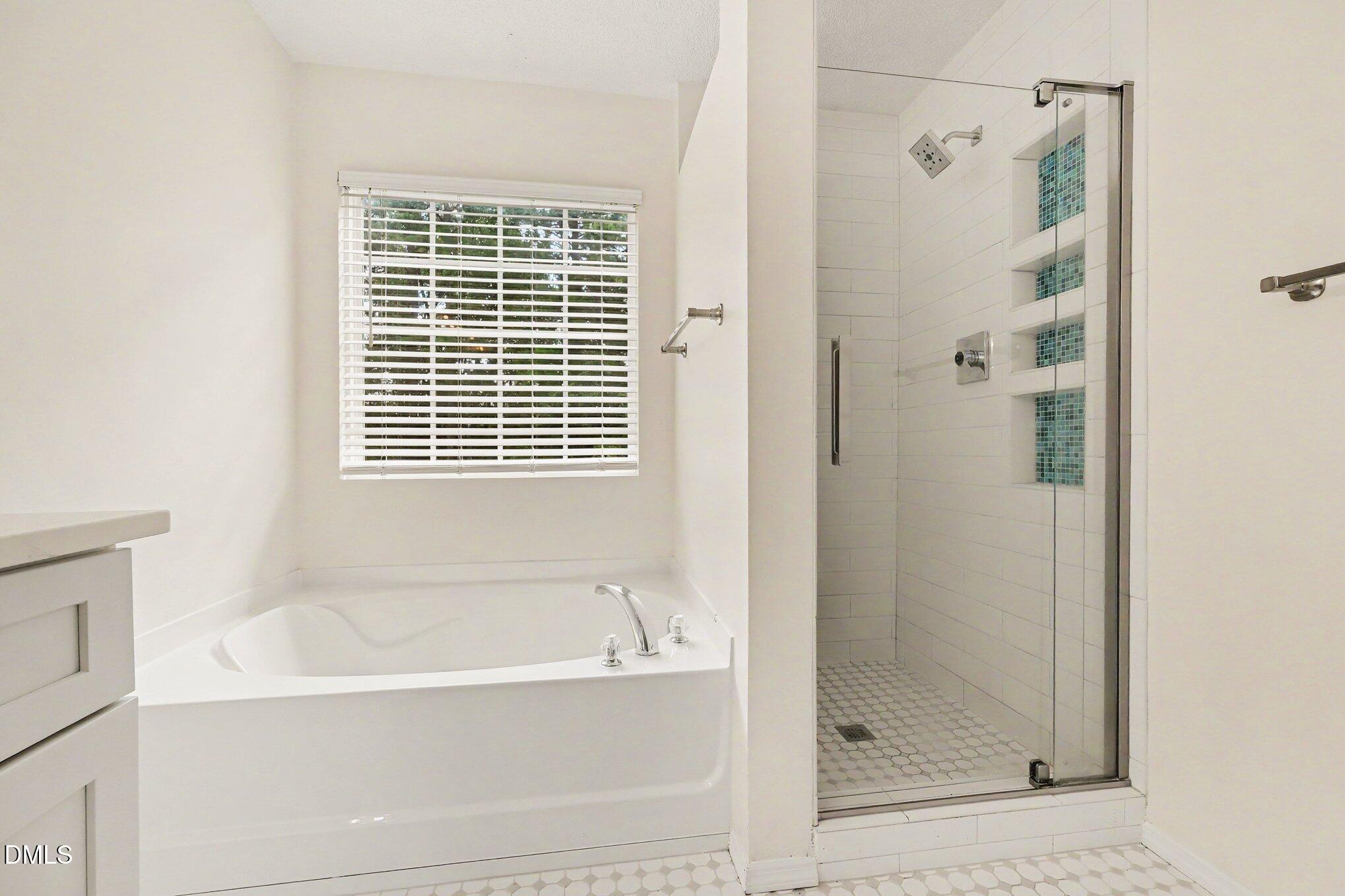 2709 Thoreau Drive Property Photo 18