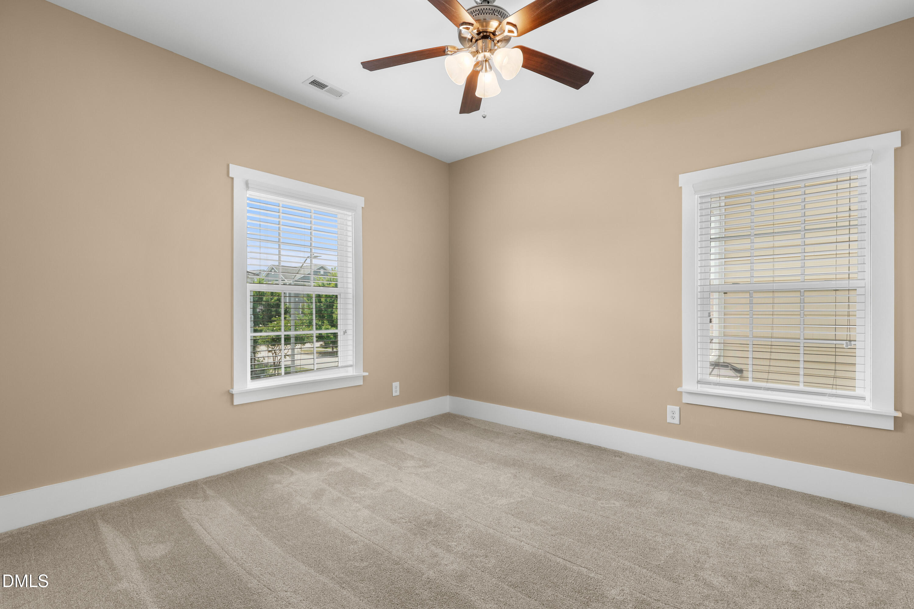 5333 Forsyth Park Street Property Photo 18