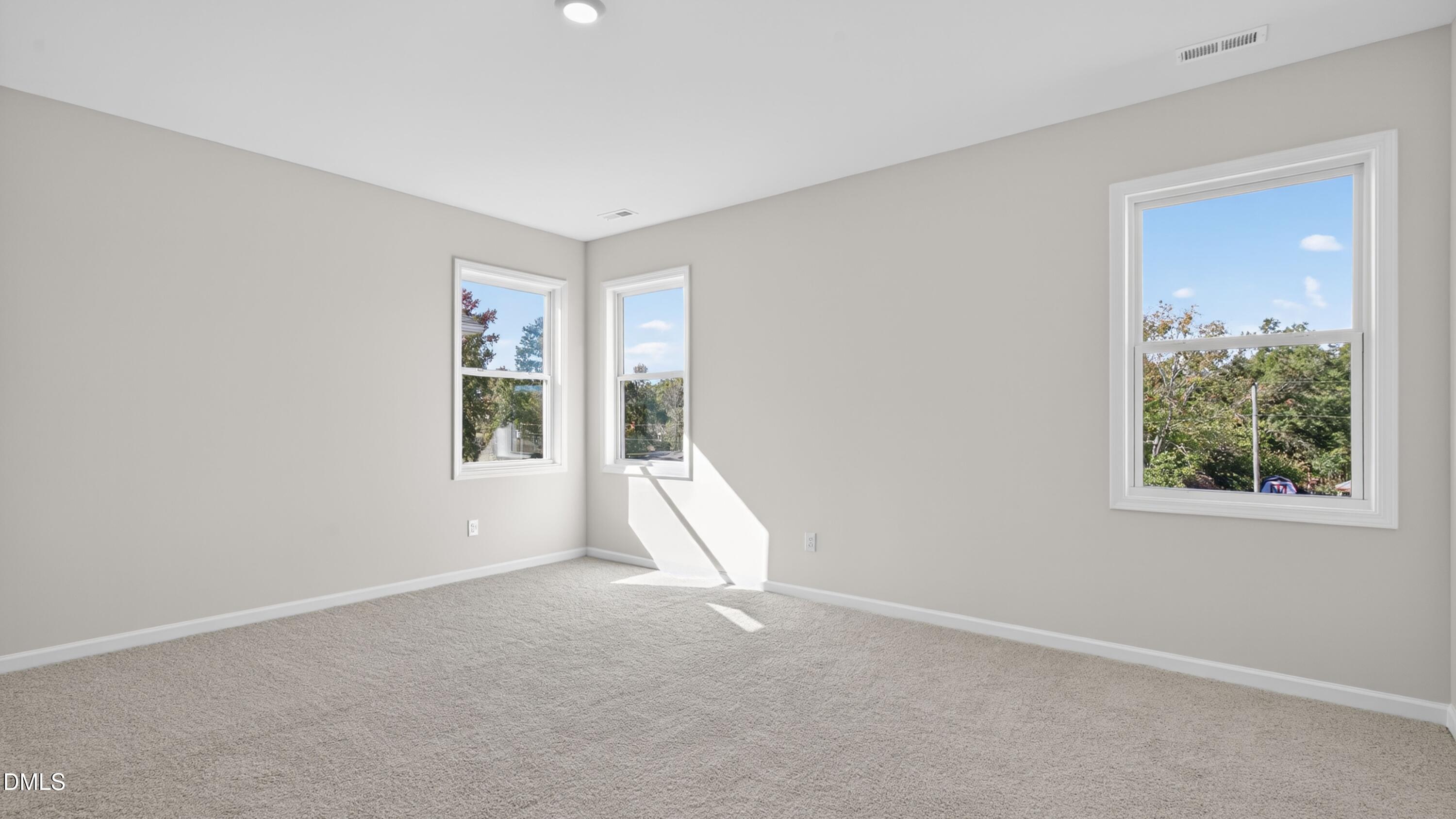 1417 Jasmine View Way Property Photo 25