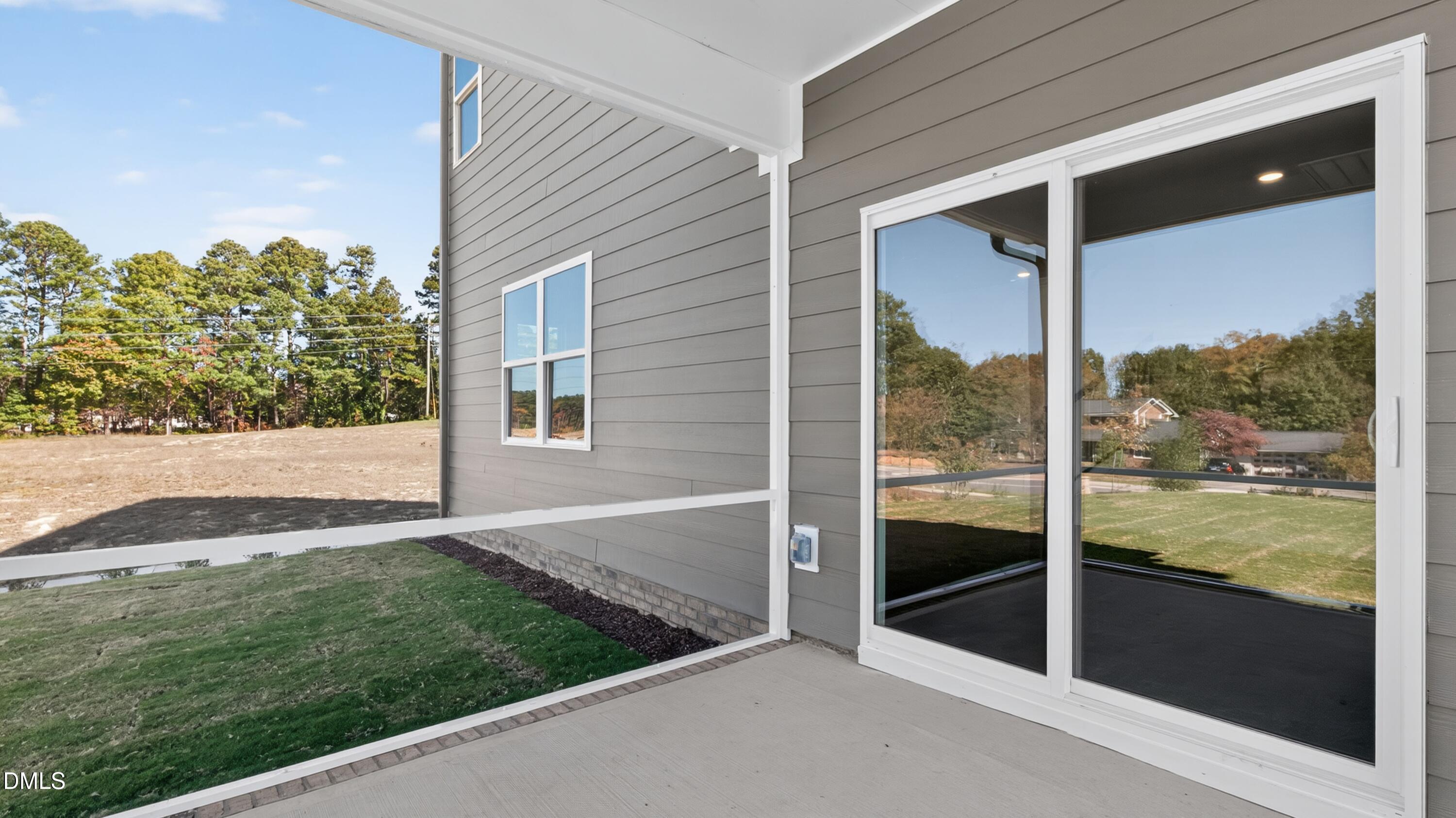 1417 Jasmine View Way Property Photo 32