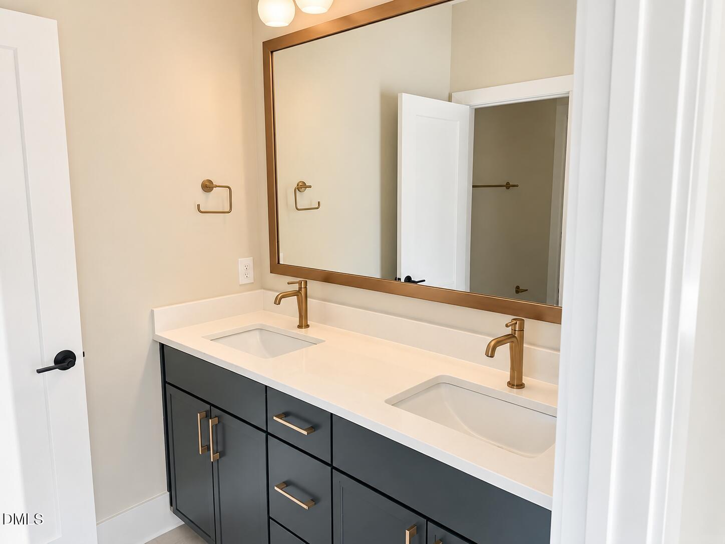 113 Black Bear Court Property Photo 9