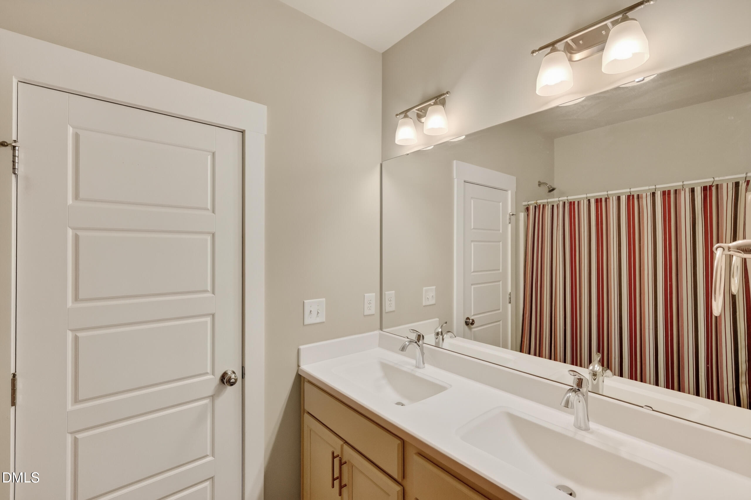 722 Fireball Court Property Photo 21