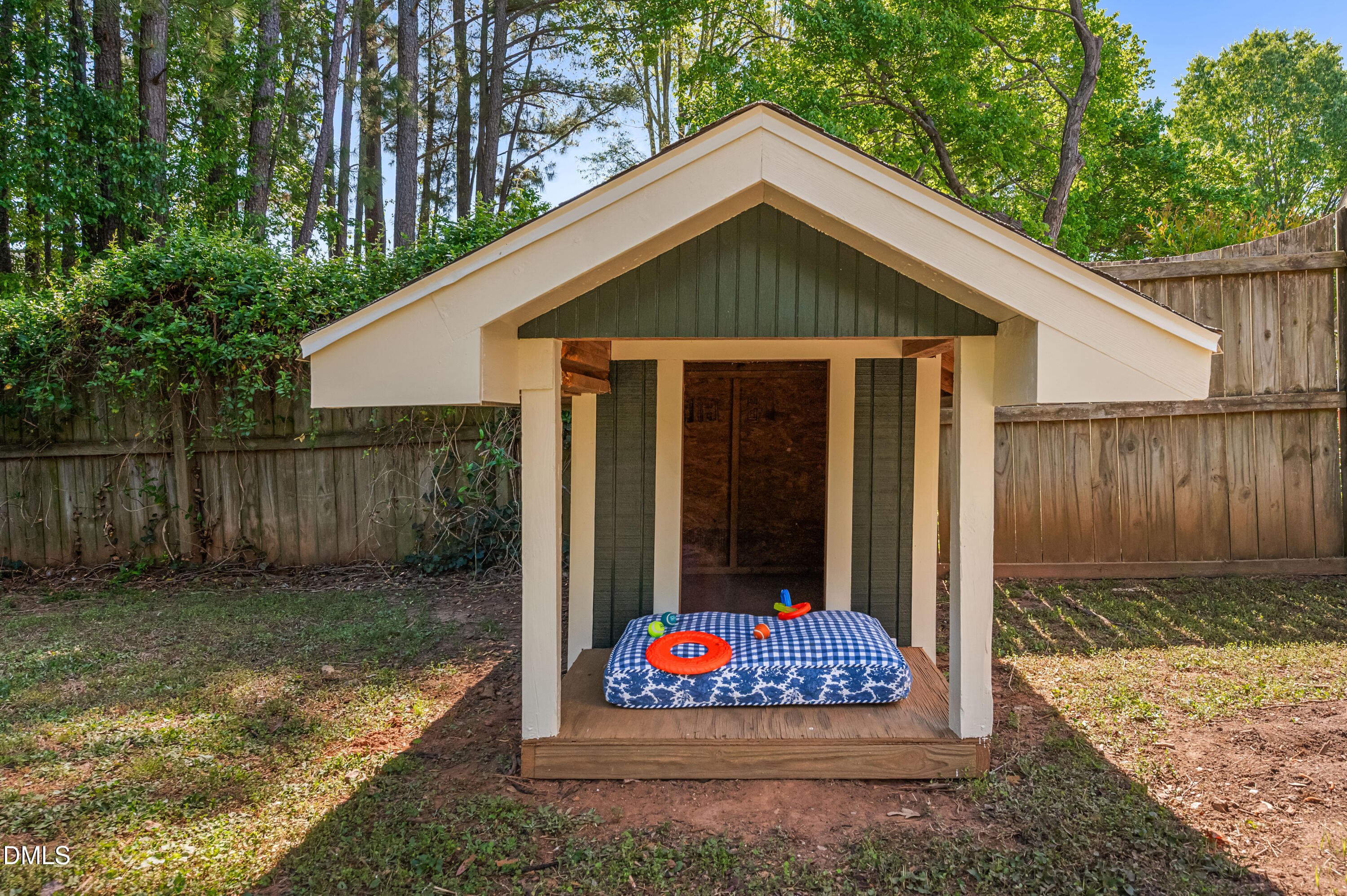 805 Cricketfield Lane Property Photo 46