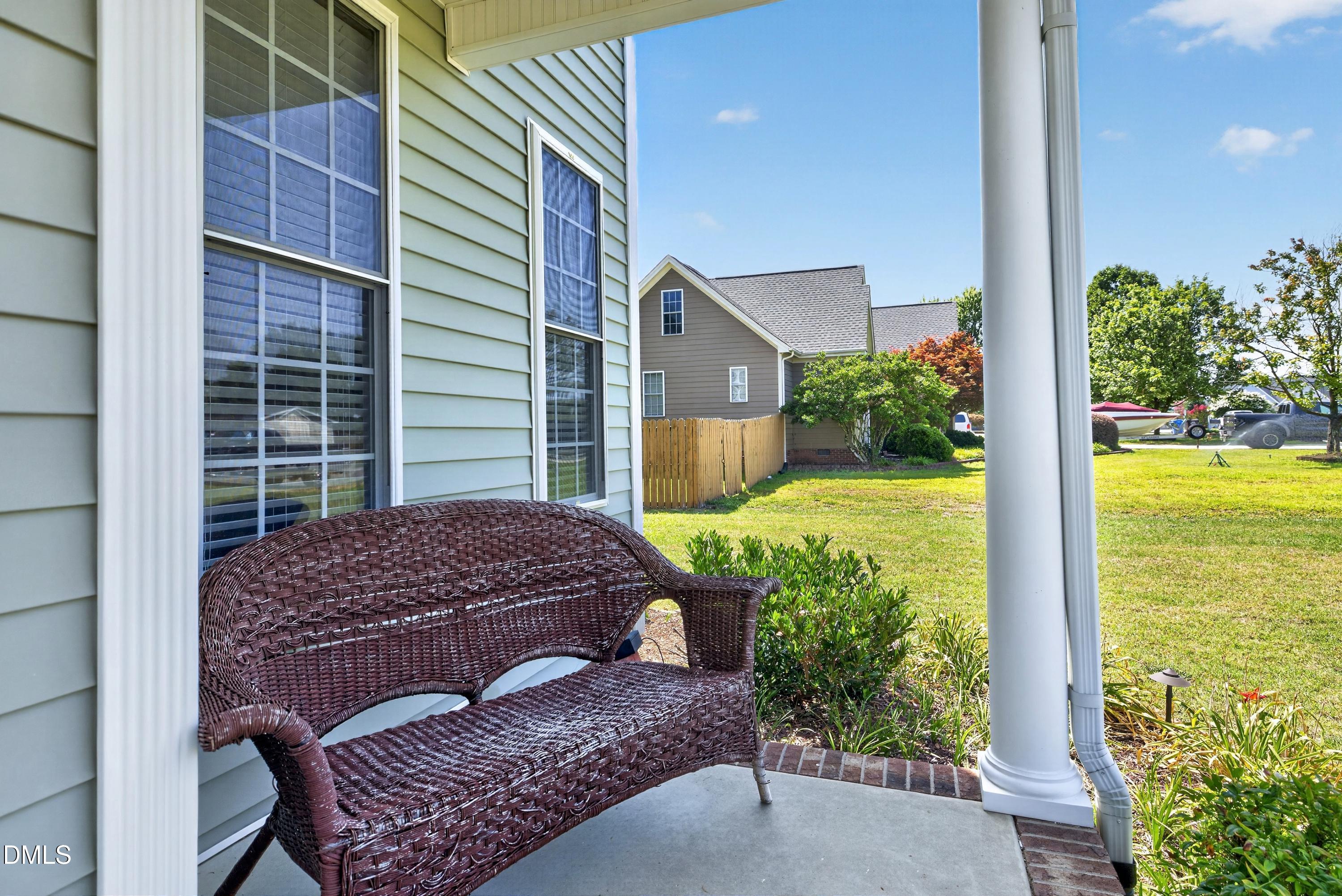 160 Adams Pointe Court Property Photo 14