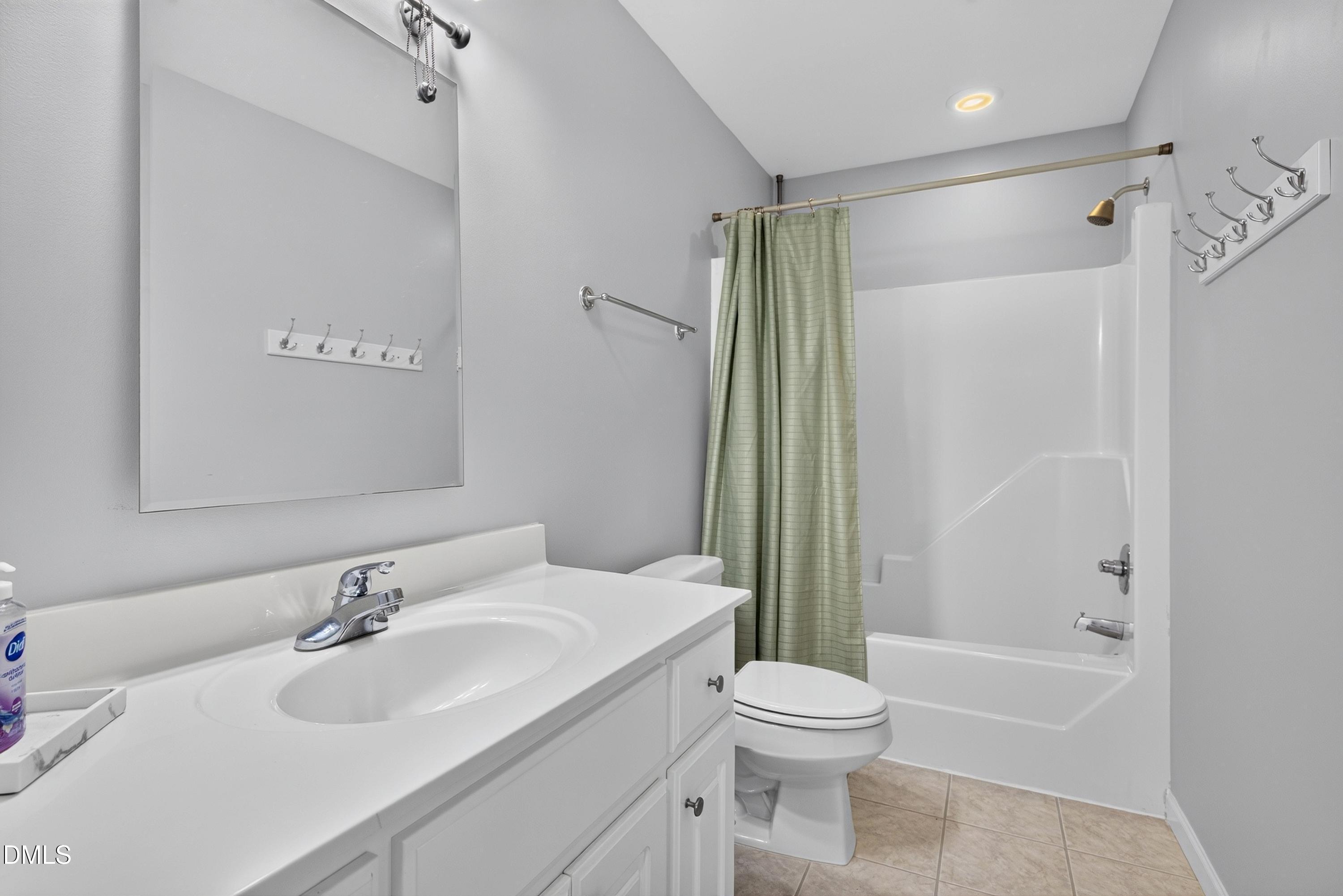 160 Adams Pointe Court Property Photo 45