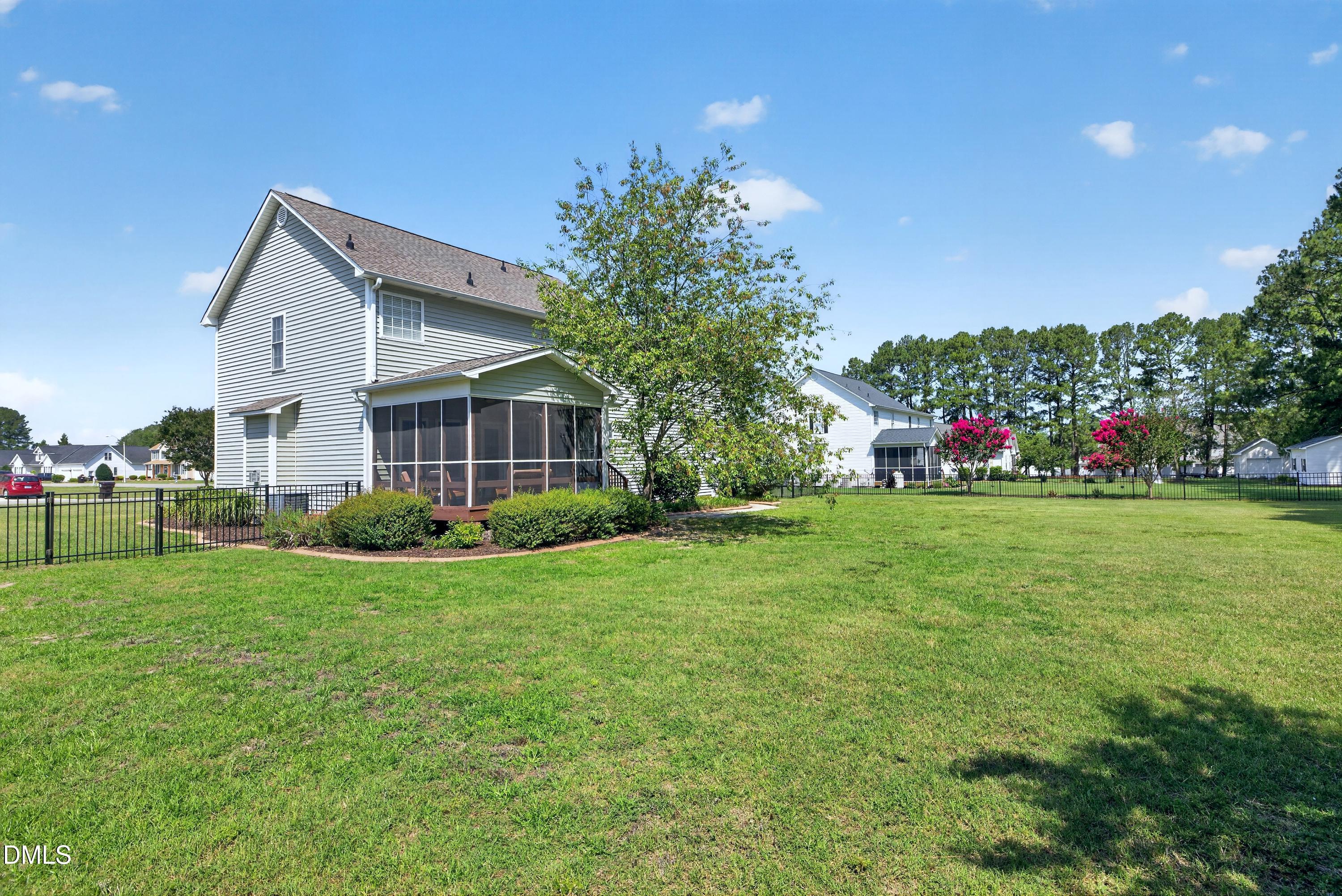 160 Adams Pointe Court Property Photo 55