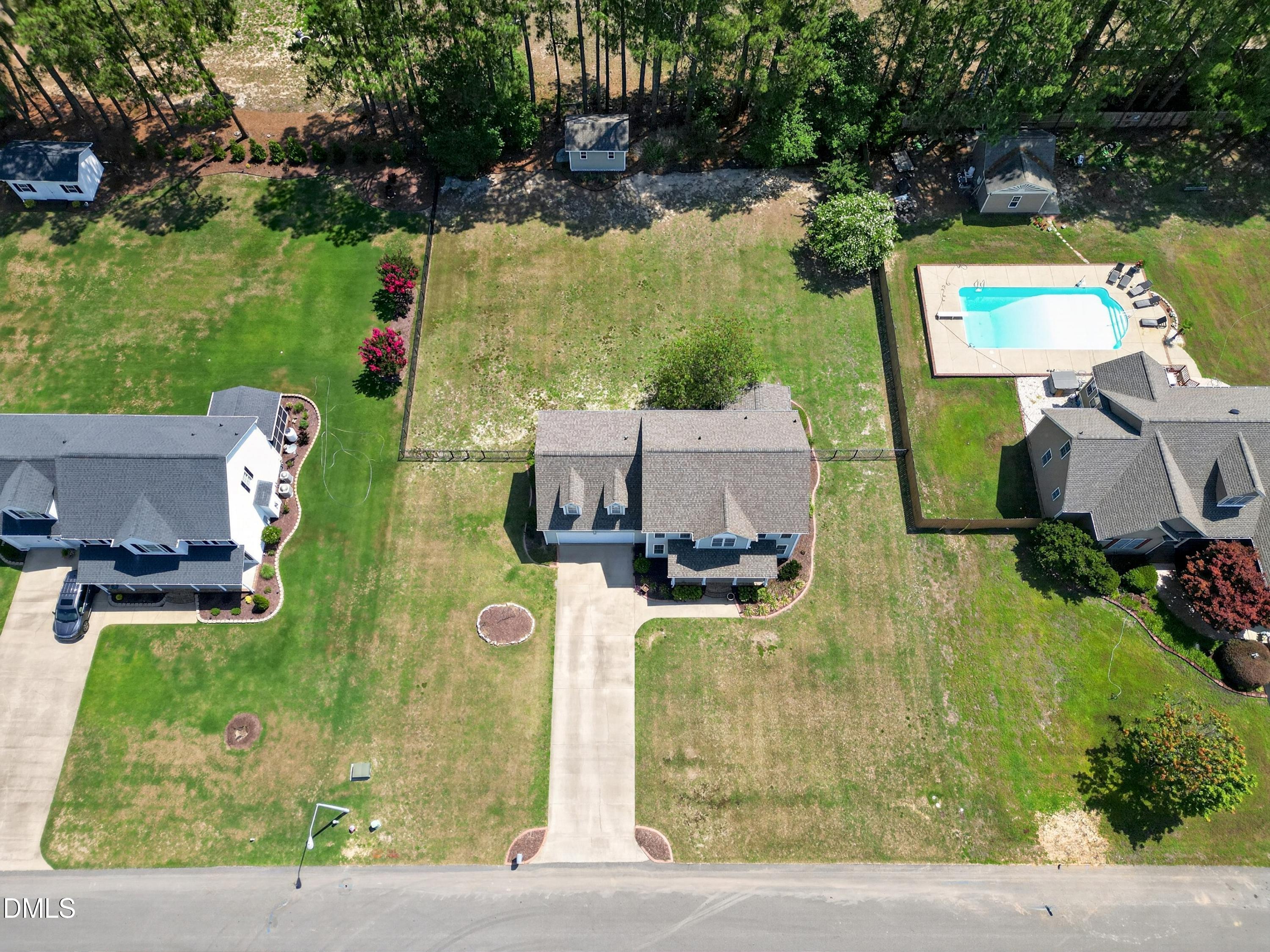 160 Adams Pointe Court Property Photo 68