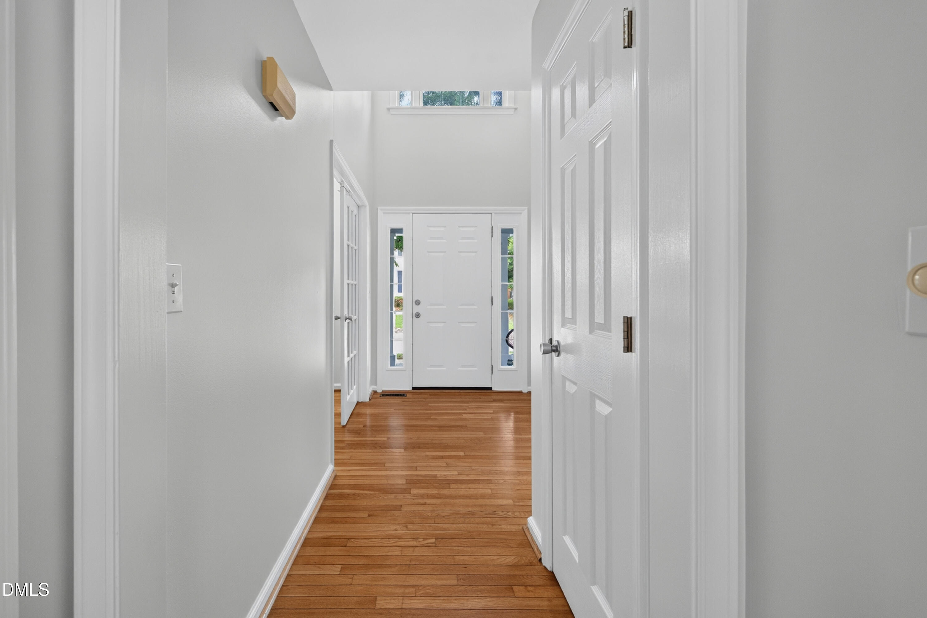 8317 Hobhouse Circle Property Photo 5