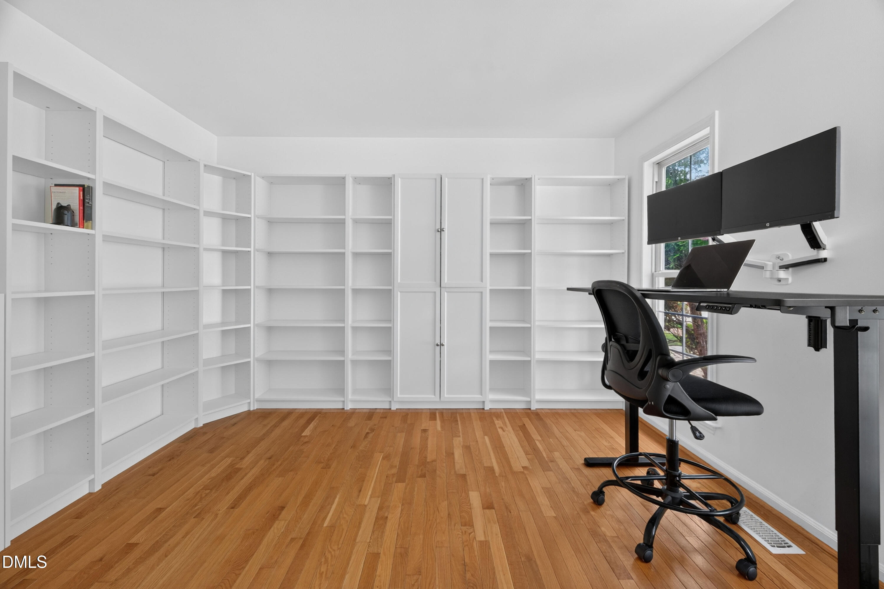 8317 Hobhouse Circle Property Photo 7