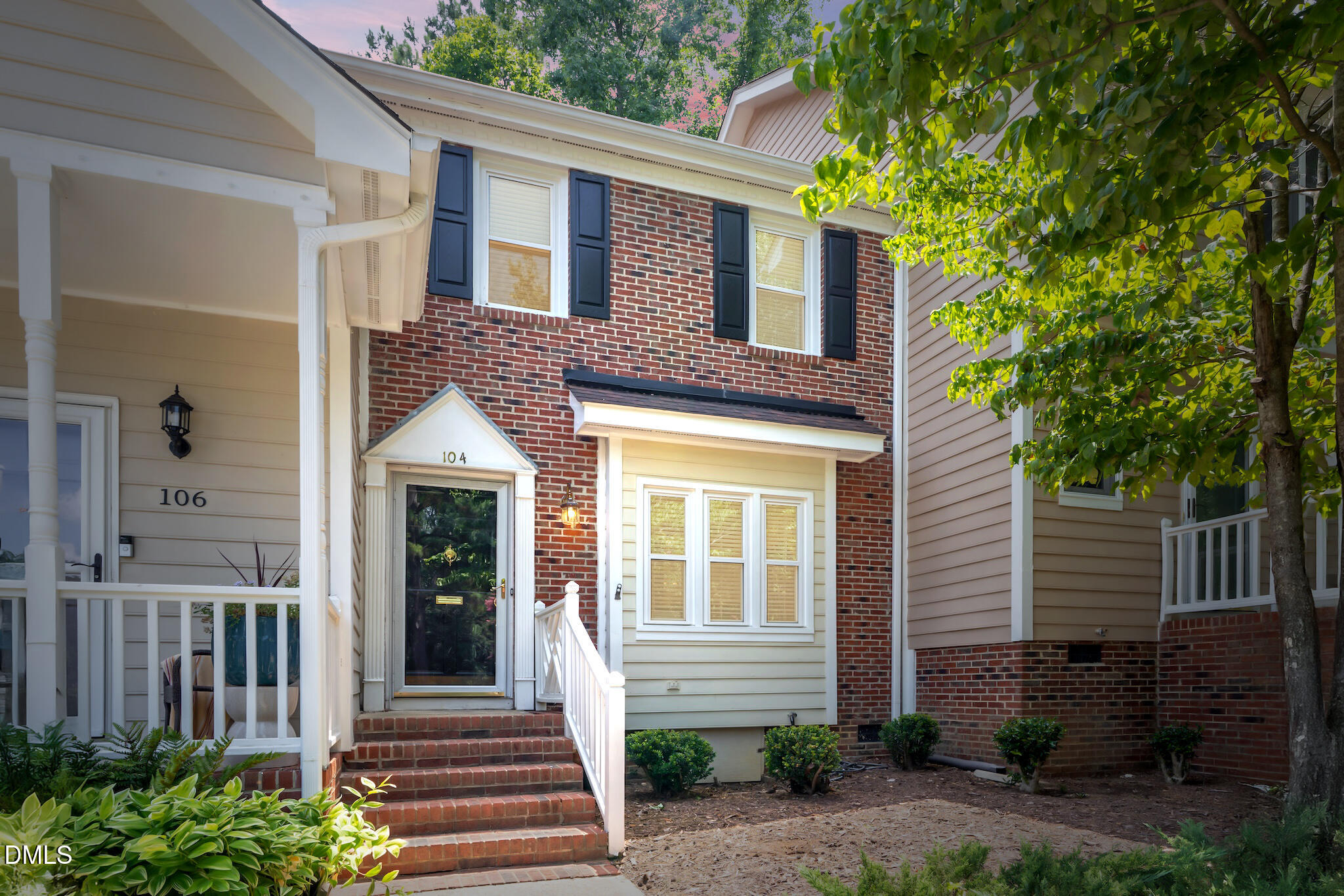 104 Charter Court Property Photo 5
