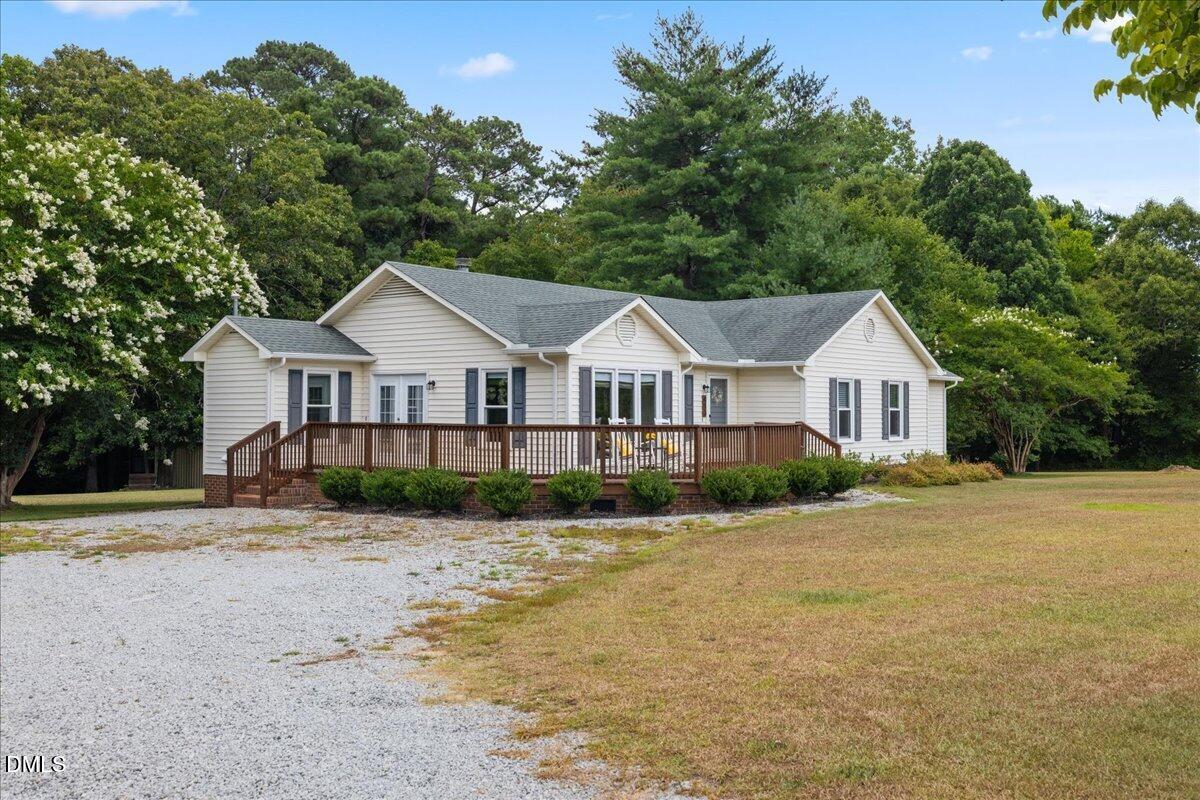 413 Bayles Road Property Photo 3