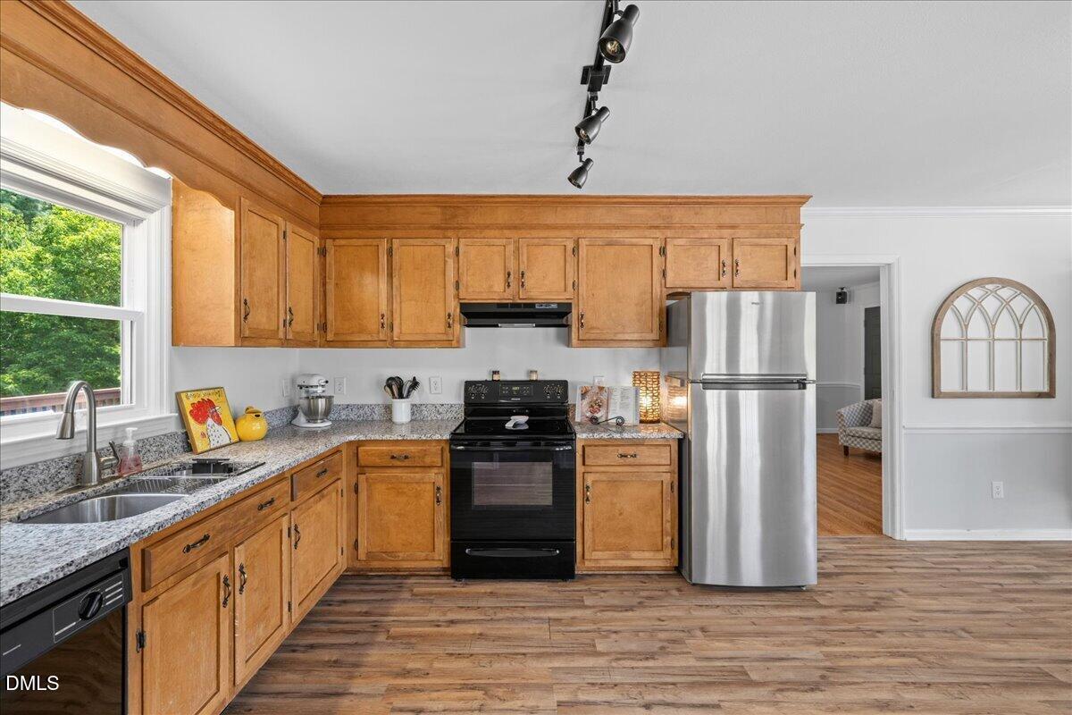 413 Bayles Road Property Photo 12
