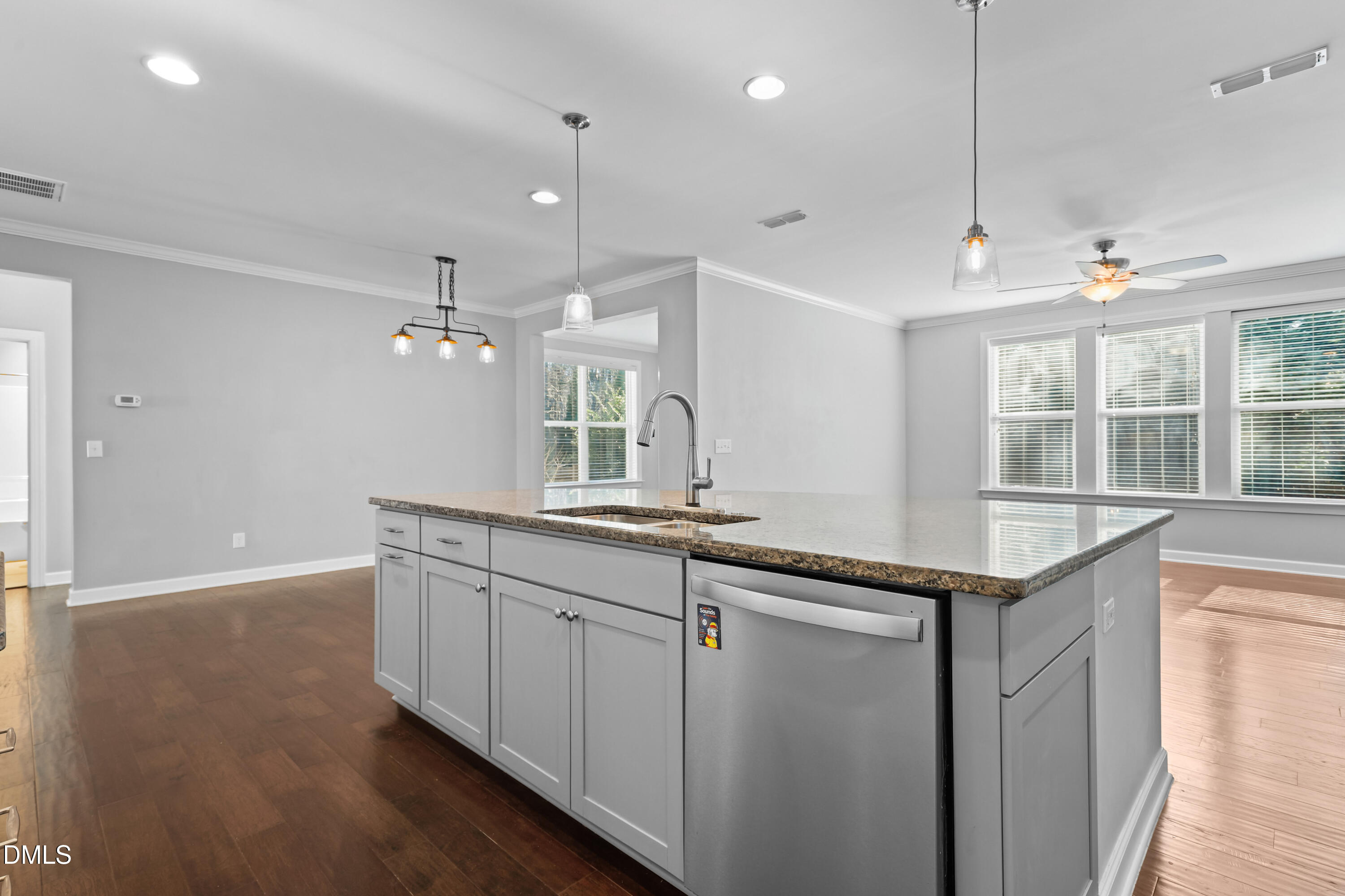 2039 Travern Drive Property Photo 10