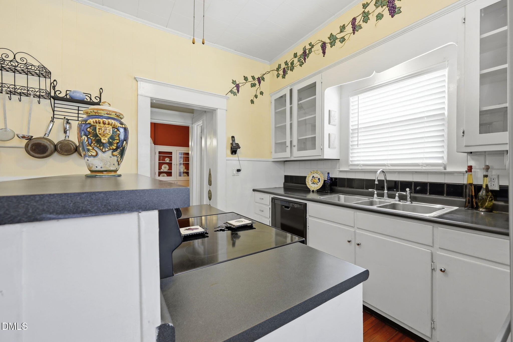 211 Barnette Avenue Property Photo 8