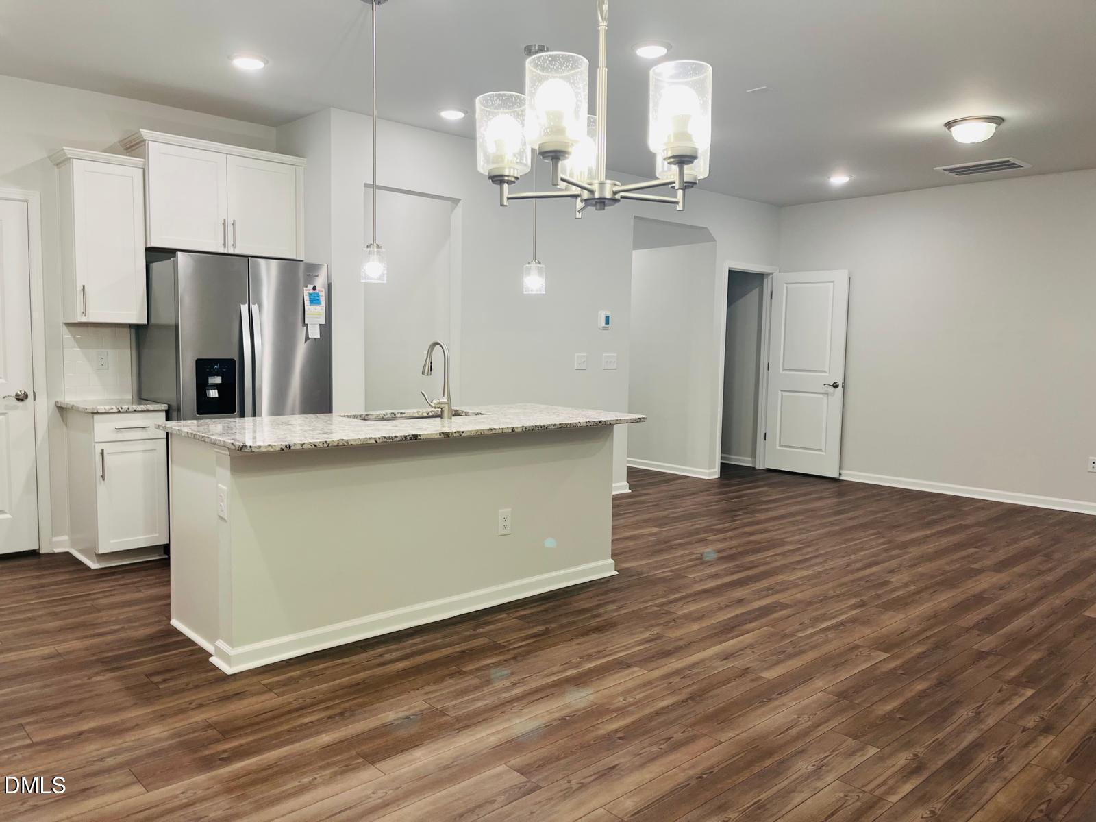 547 Glen Clova Drive Property Photo 10