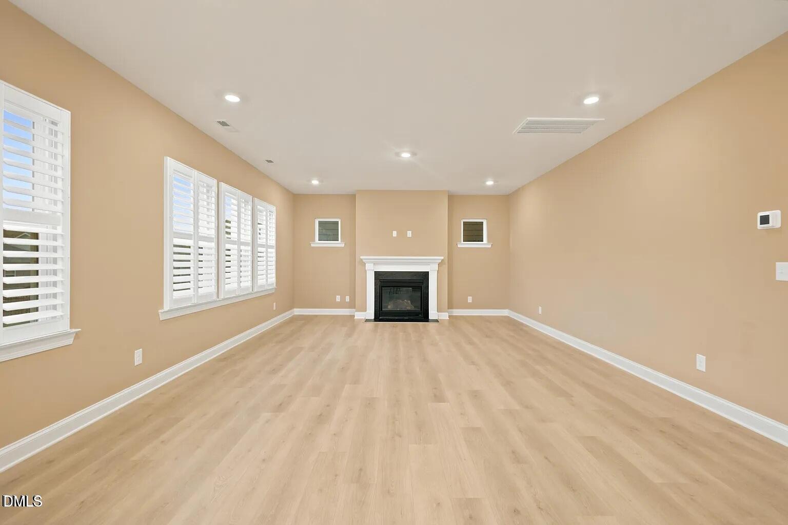 601 Morning Glade Street Property Photo 12