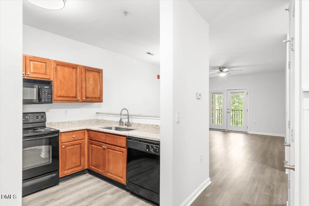 2610 Oldgate Drive 304 Property Photo 5