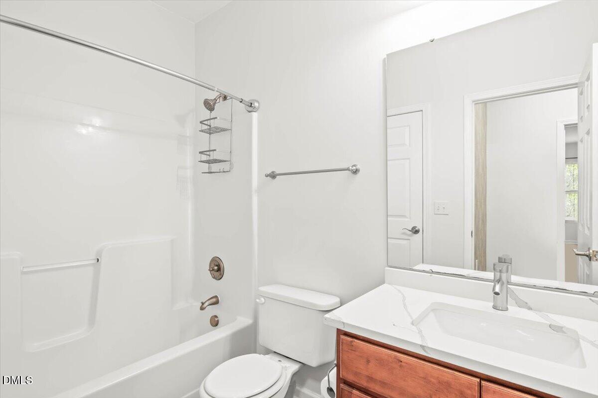2610 Oldgate Drive 304 Property Photo 14