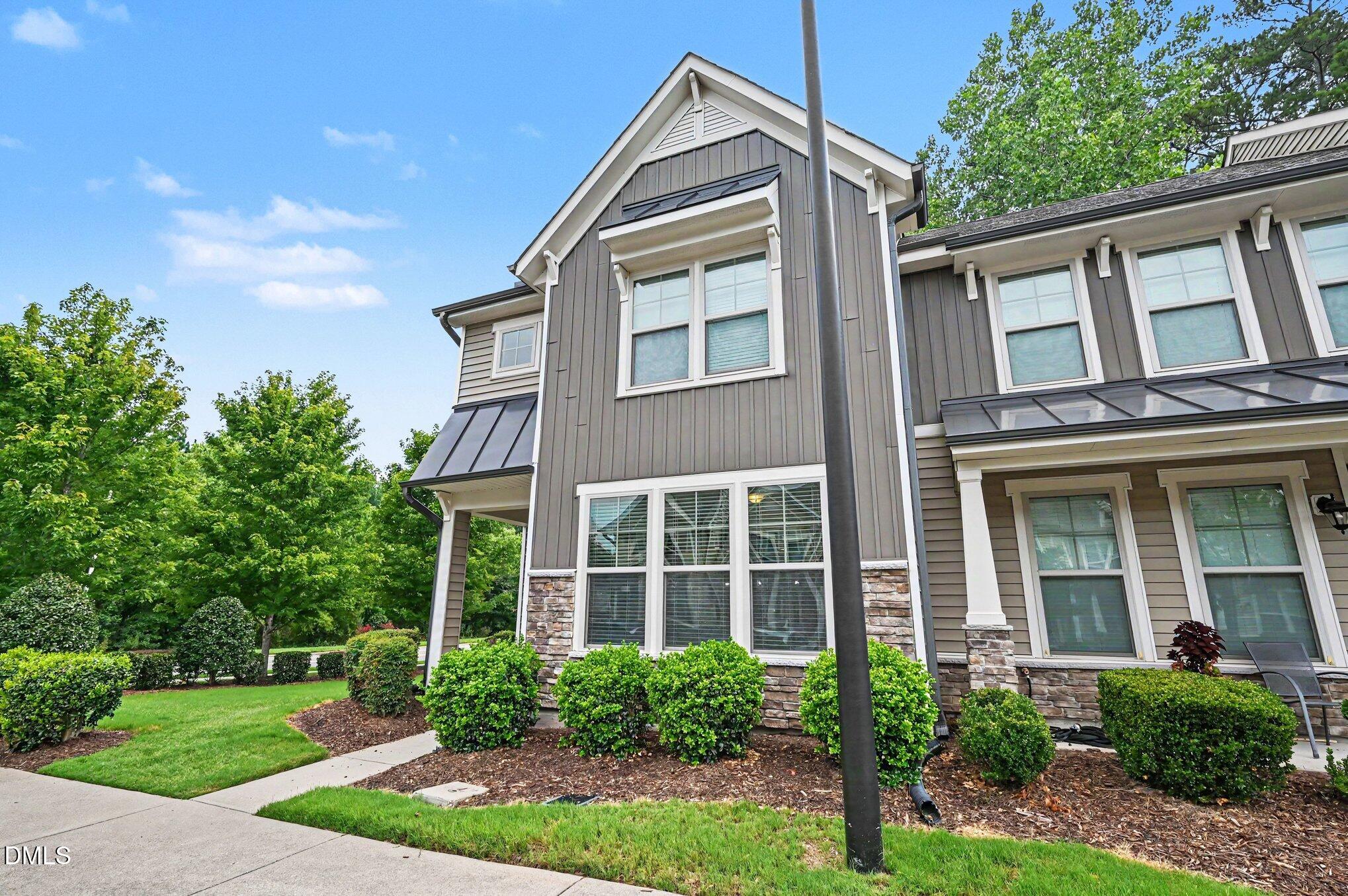 1007 Midtowne Way Property Photo 4