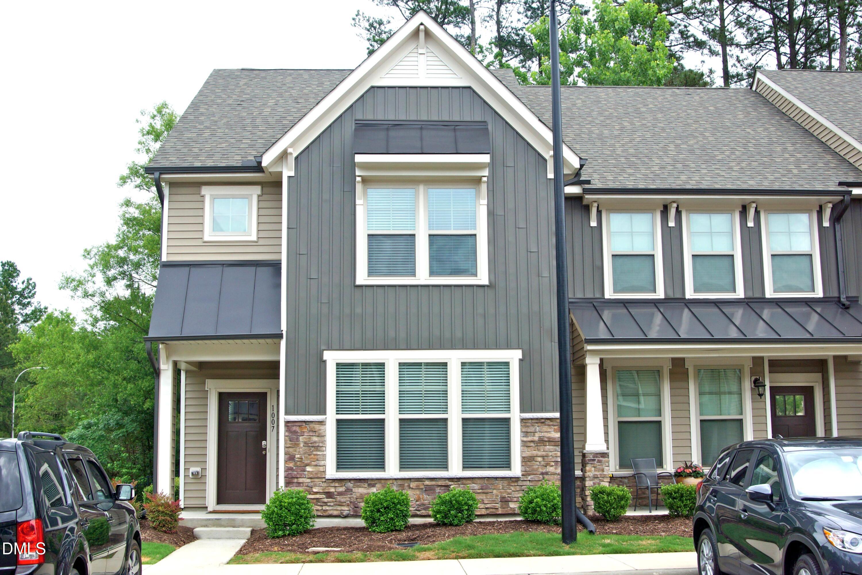1007 Midtowne Way Property Photo 5