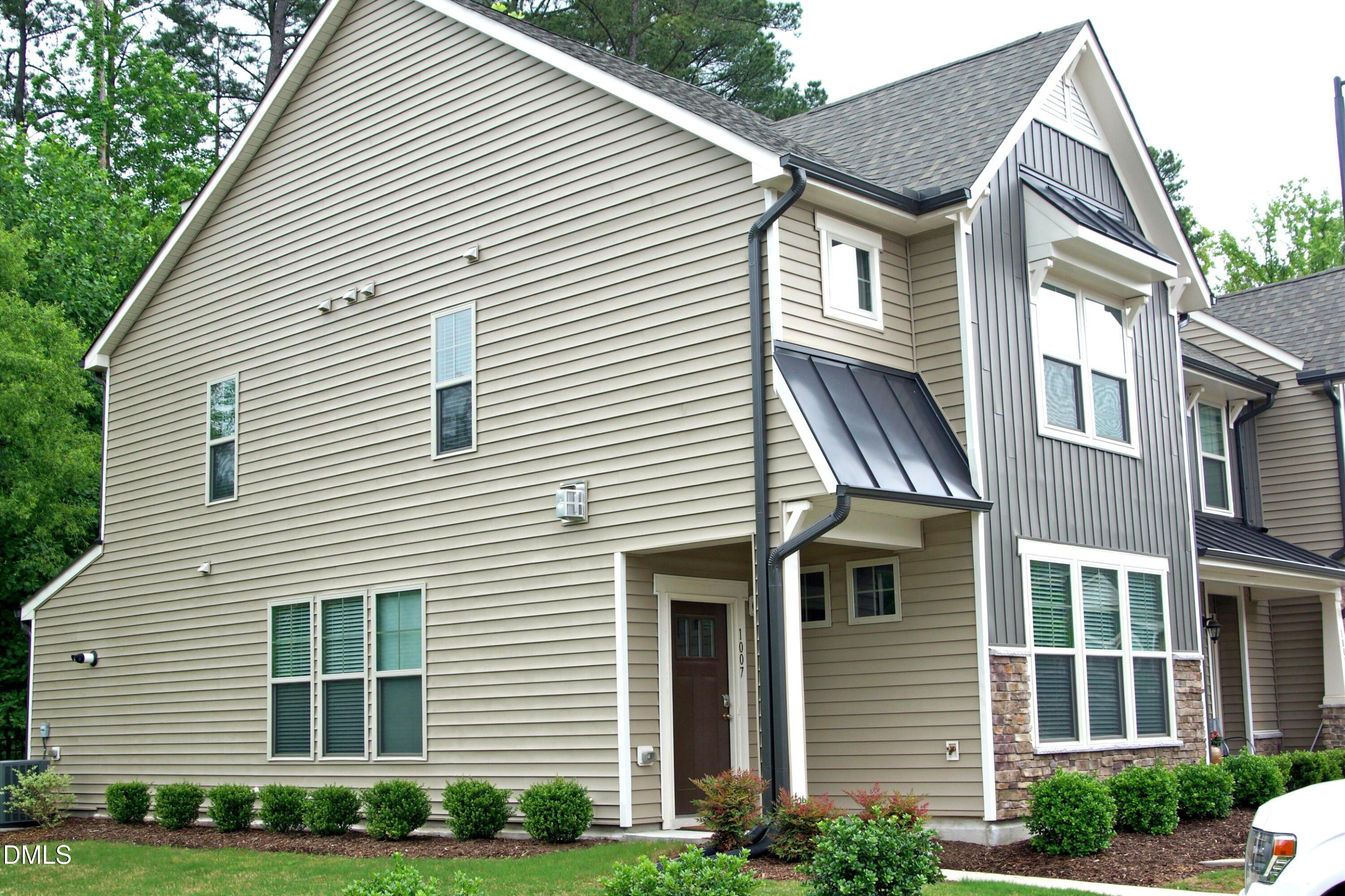 1007 Midtowne Way Property Photo 7