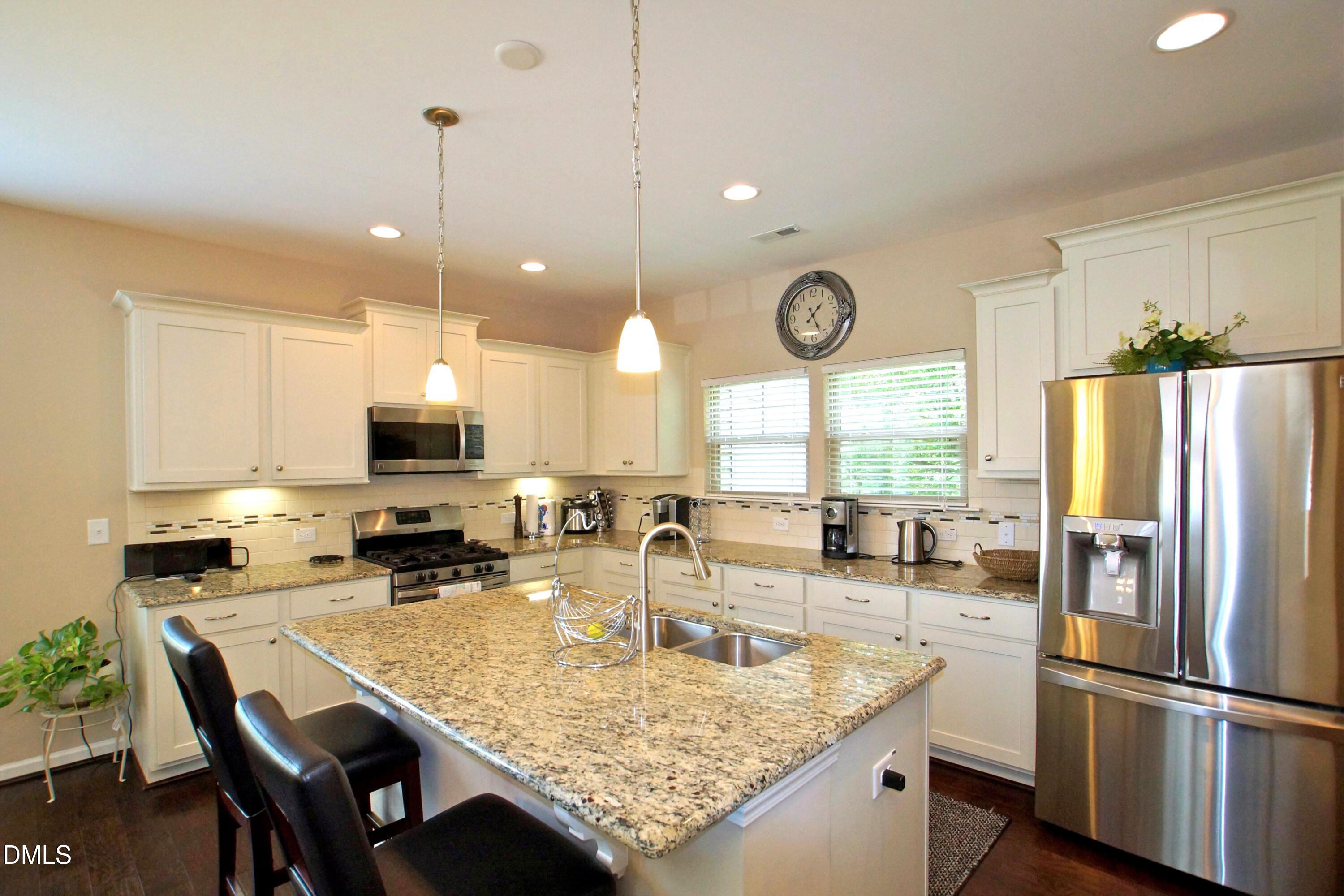 1007 Midtowne Way Property Photo 16