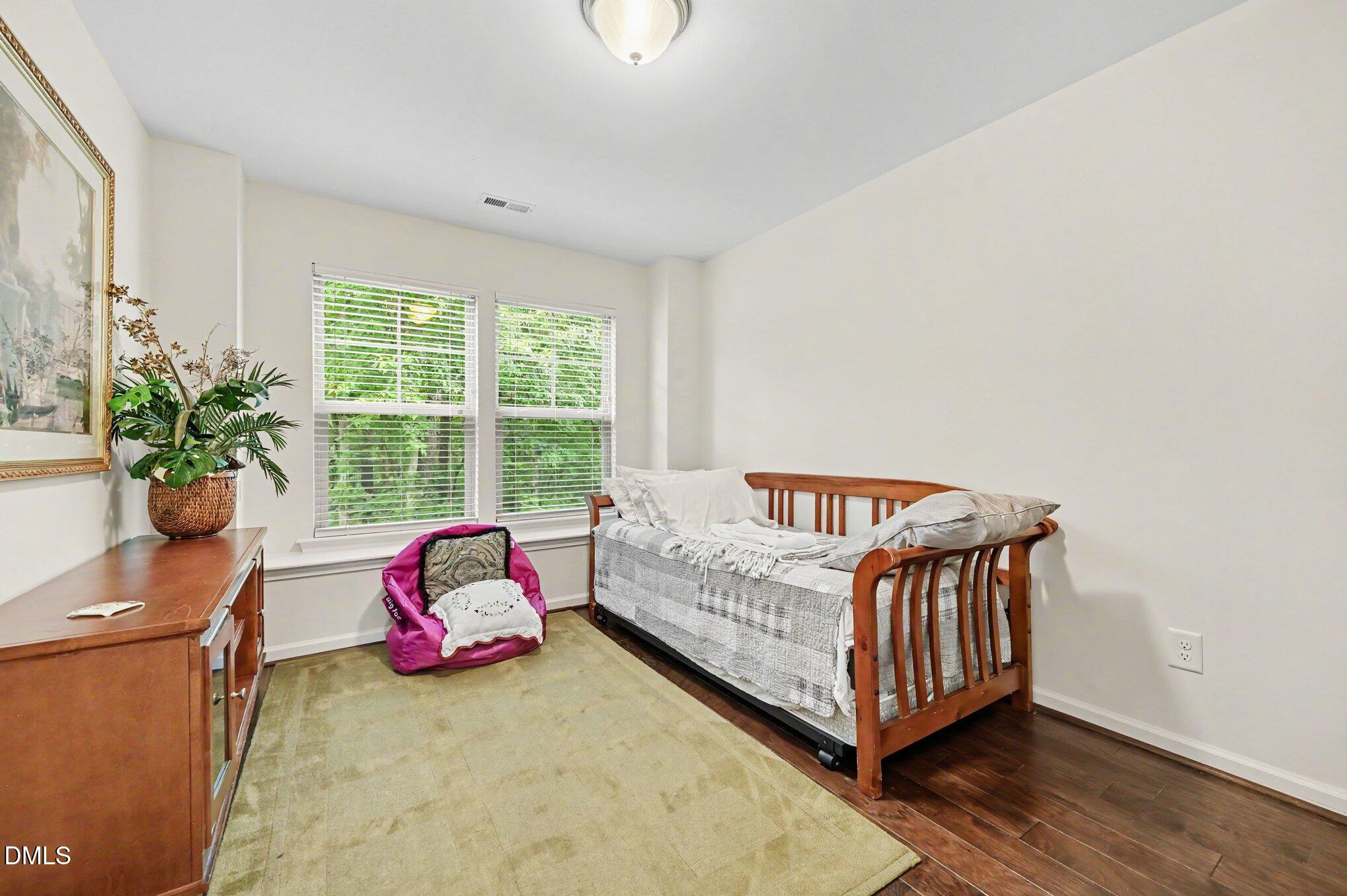 1007 Midtowne Way Property Photo 28