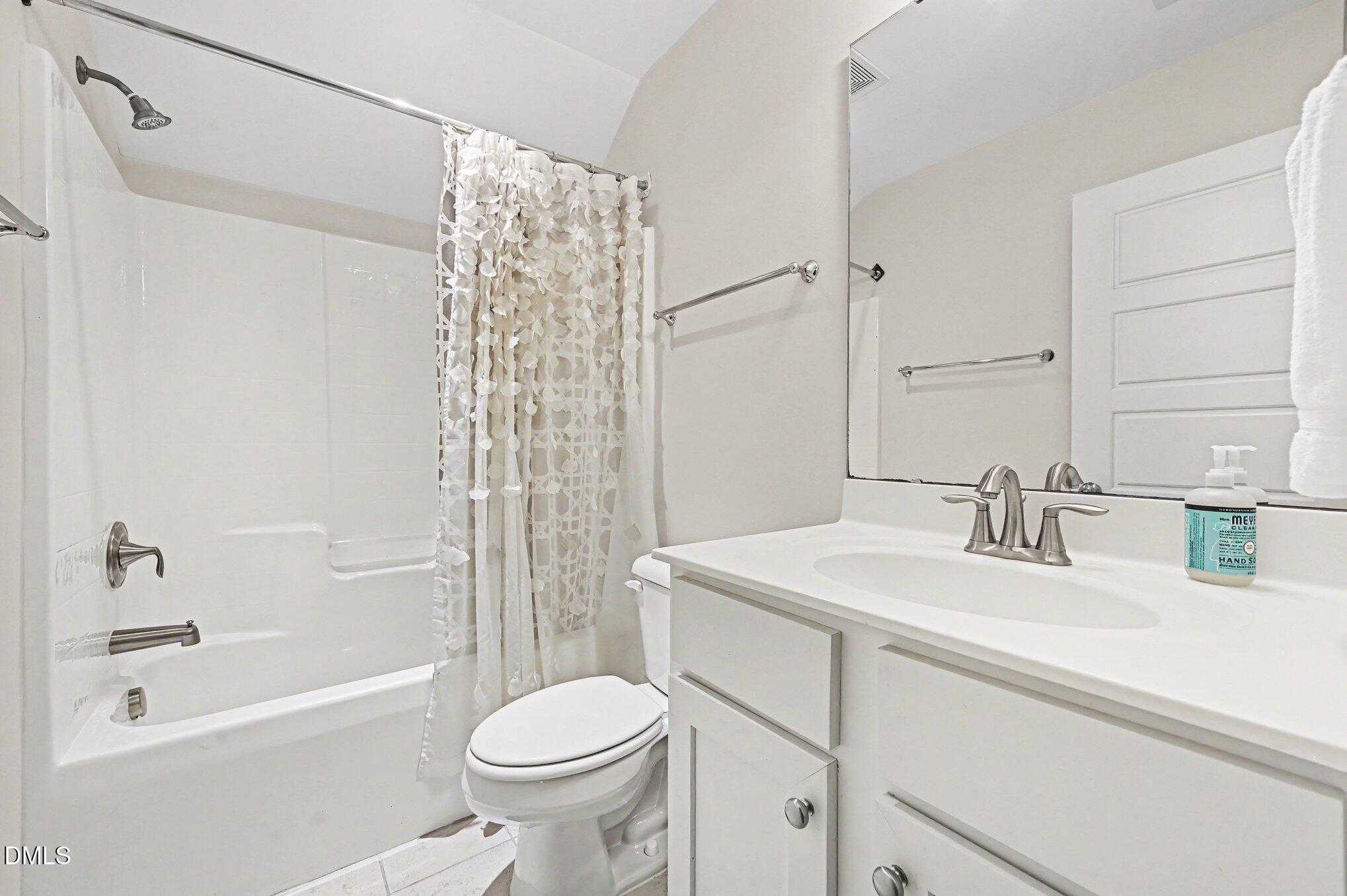 1007 Midtowne Way Property Photo 35