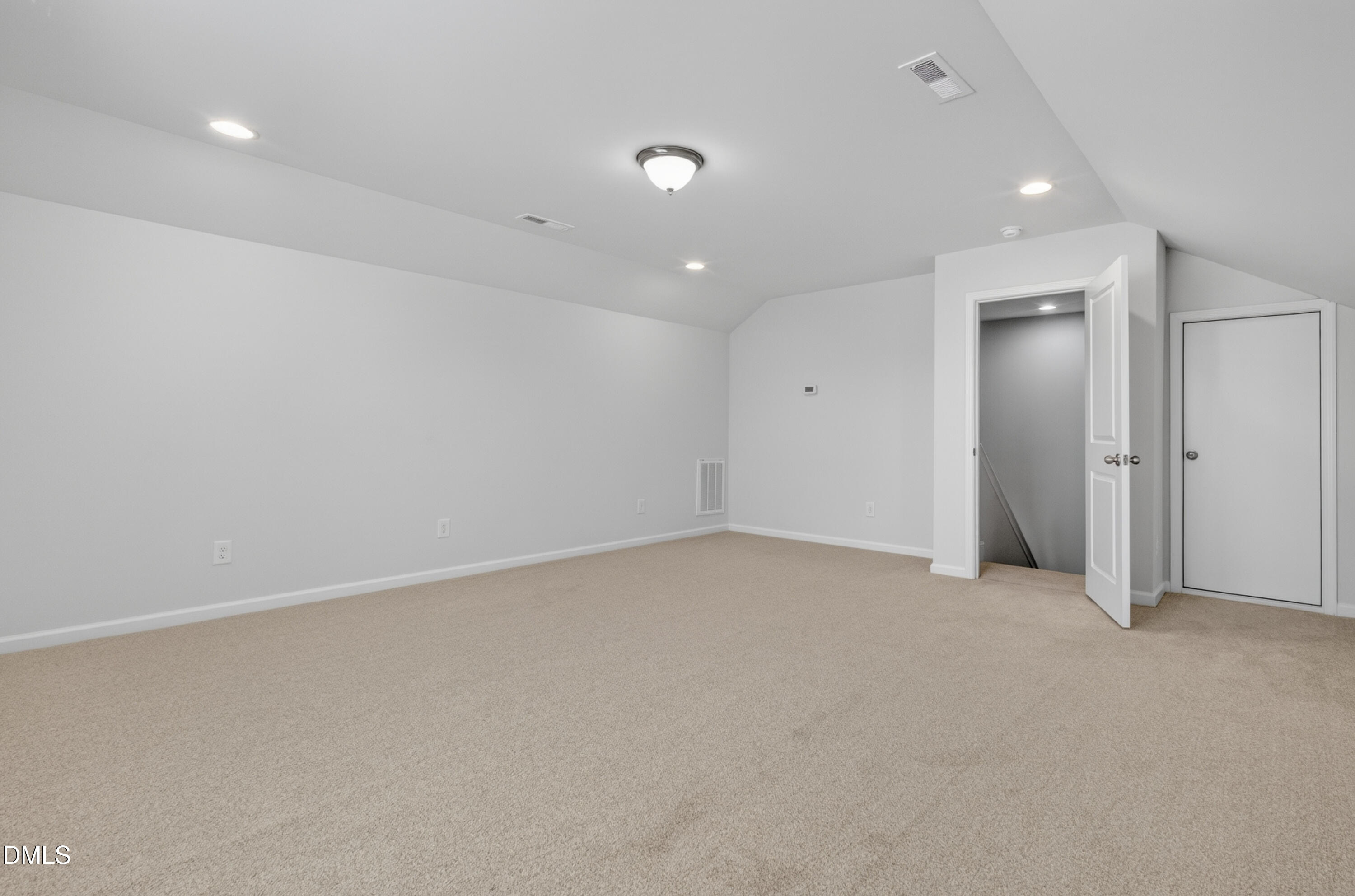 334 Stonehouse Drive Property Photo 34
