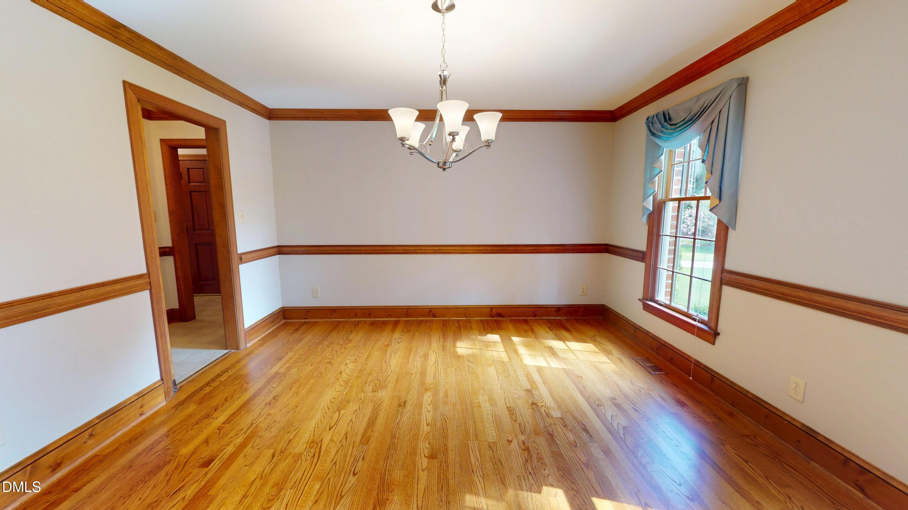 5005 Fielding Drive Property Photo 4