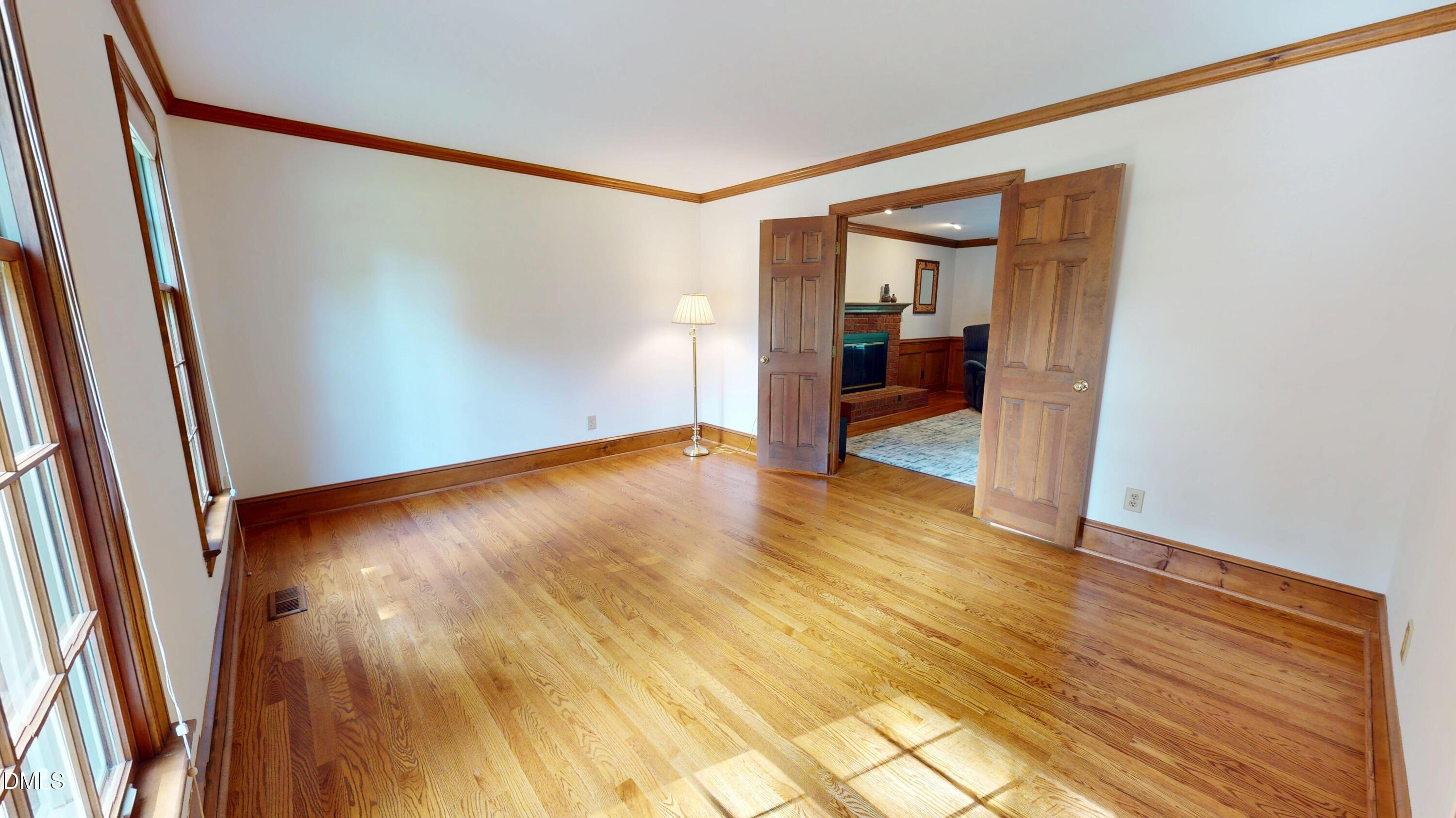 5005 Fielding Drive Property Photo 5