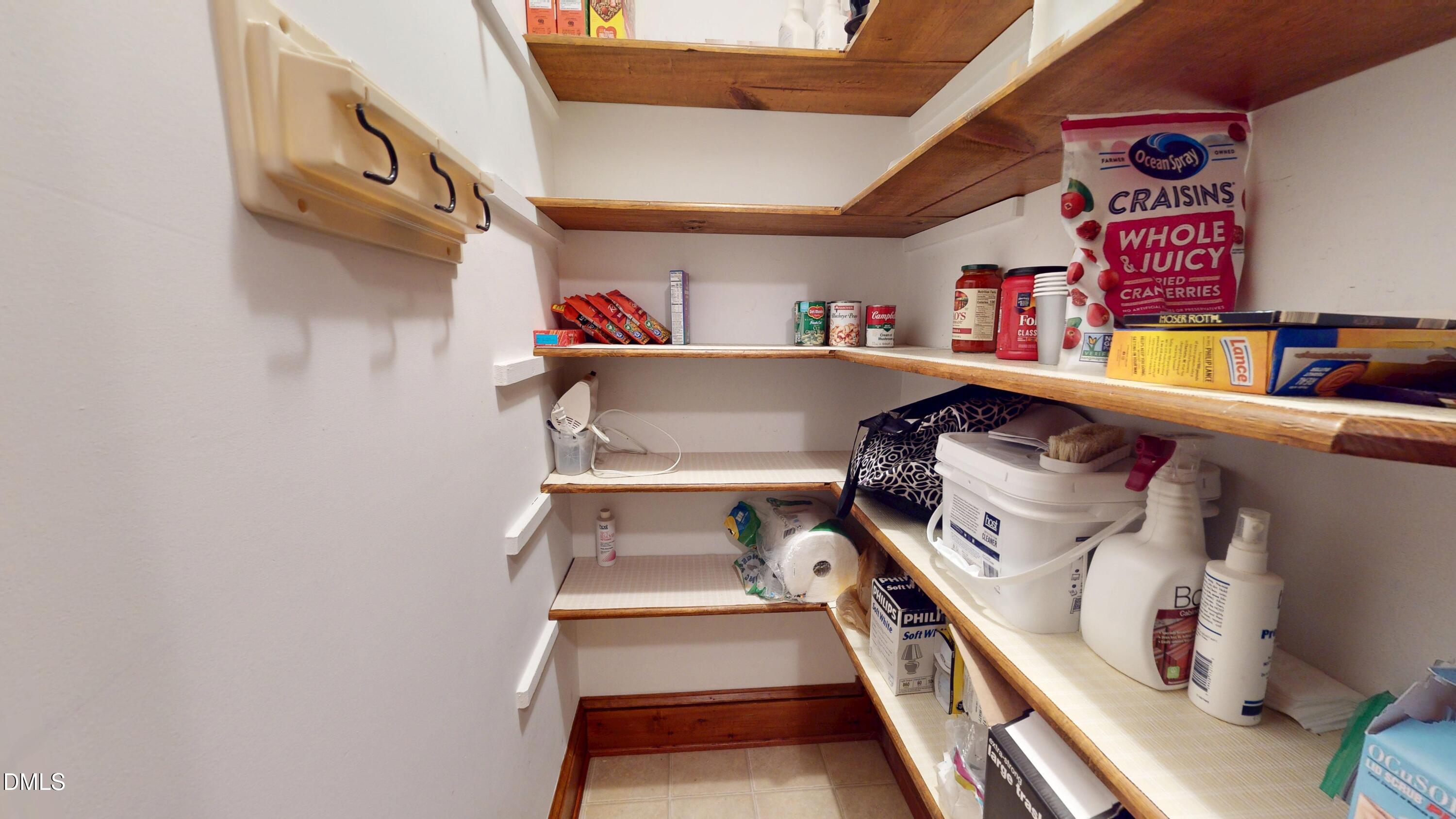 5005 Fielding Drive Property Photo 11