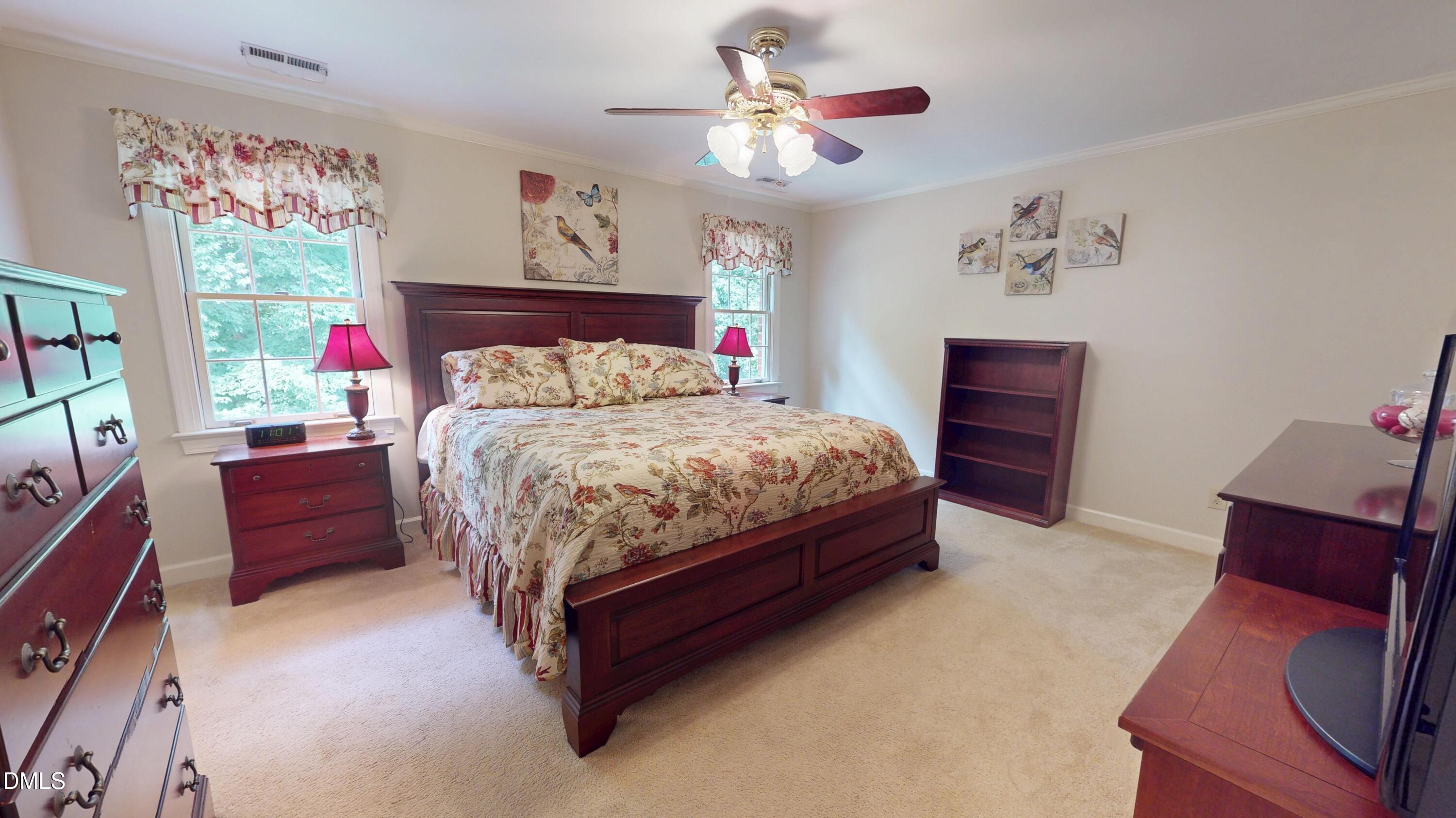 5005 Fielding Drive Property Photo 12
