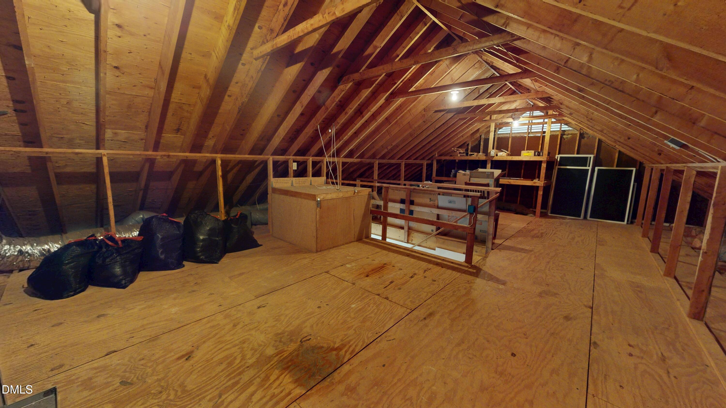 5005 Fielding Drive Property Photo 21